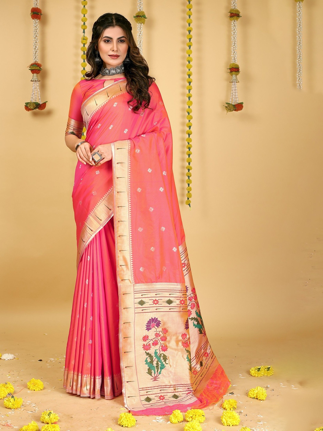 

LeeliPeeri Designer Woven Design Zari Silk Blend Paithani Saree, Peach