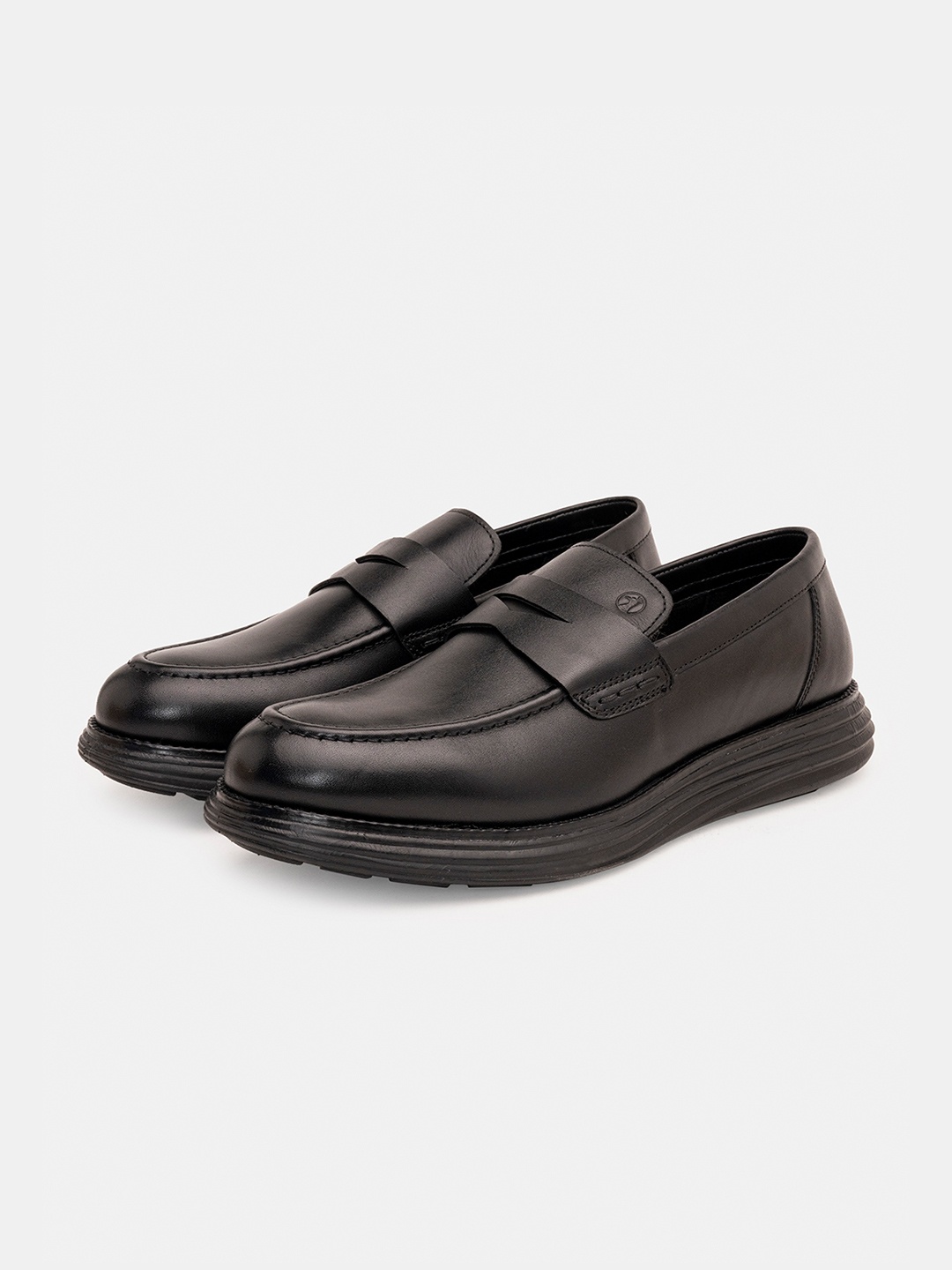 

THOMAS CRICK Men Leather Formal Loafers, Black