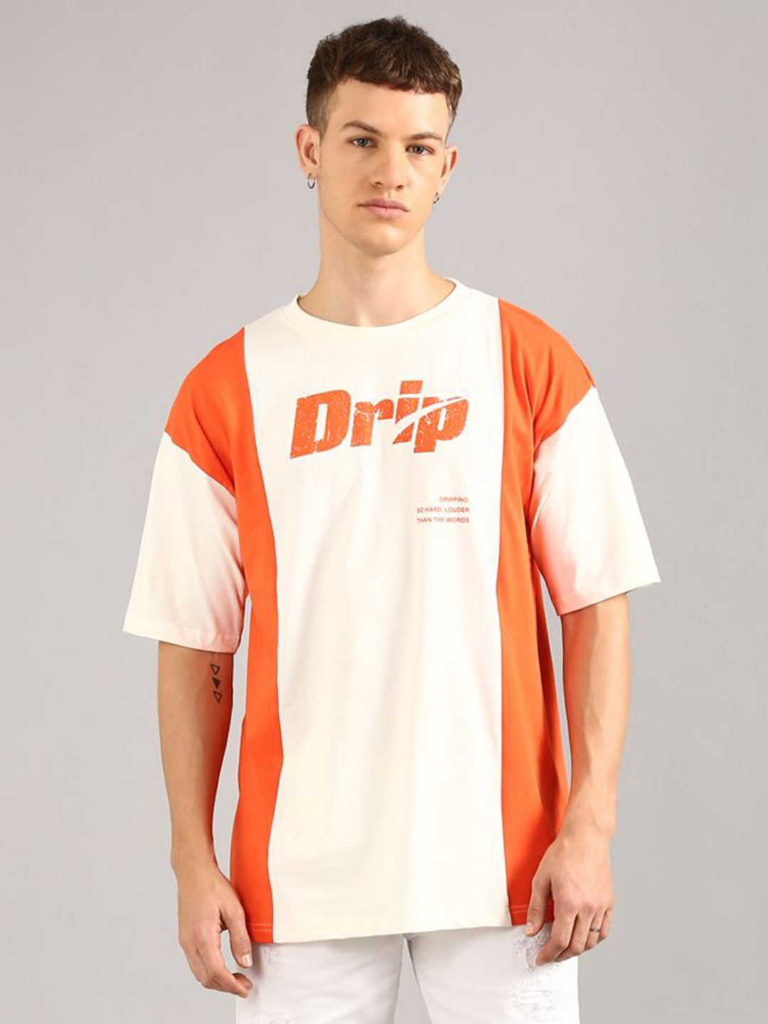 

Joven Men Colourblocked Applique T-shirt, White
