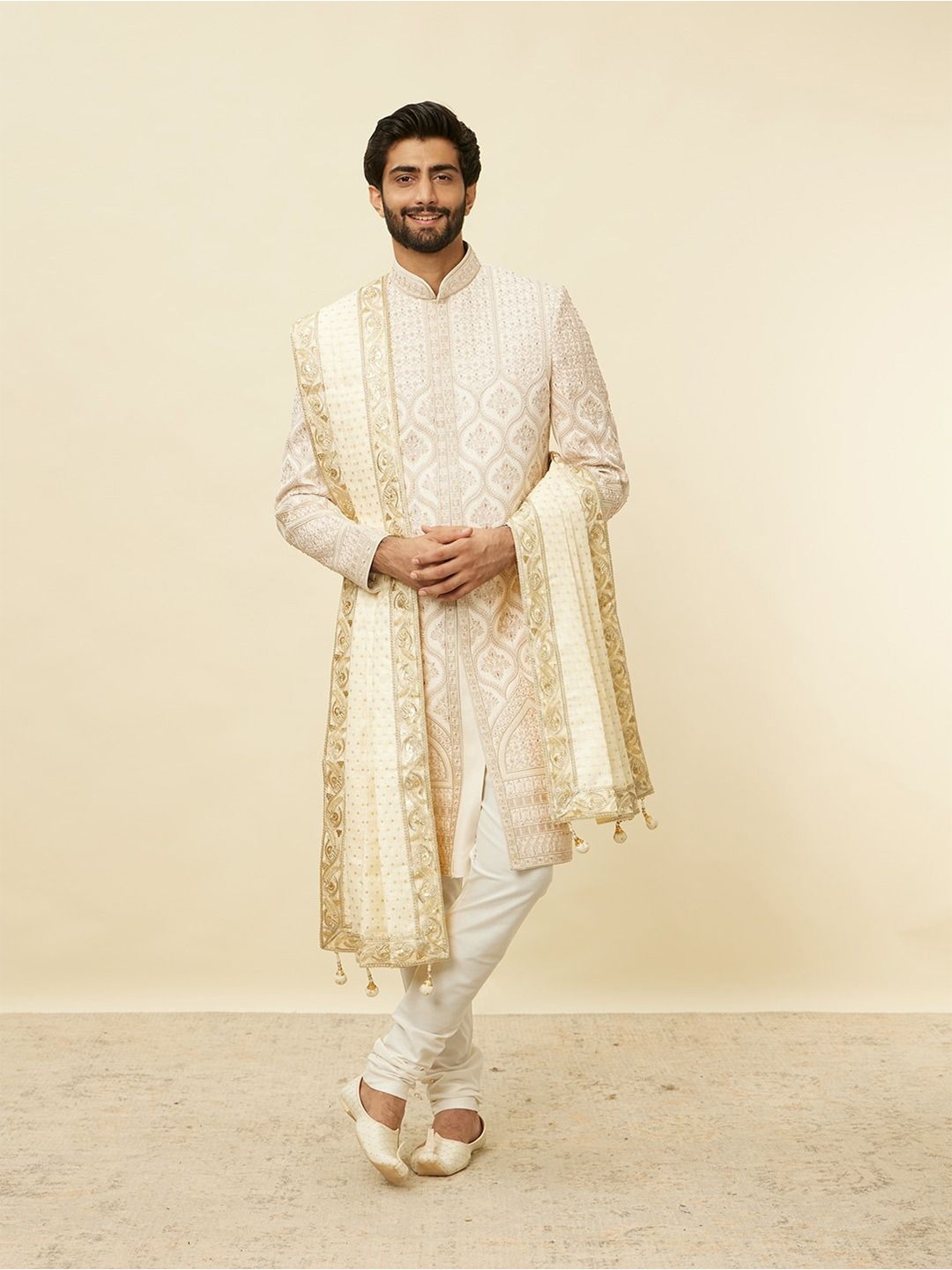 

Manyavar Men Ethnic Motifs Embroidered Dupatta with Sequinned, Cream