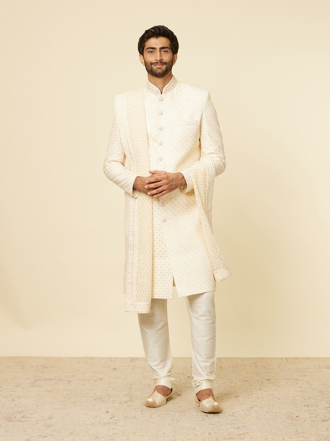 

Manyavar Men Woven Design Dupatta with Sequinned, Cream