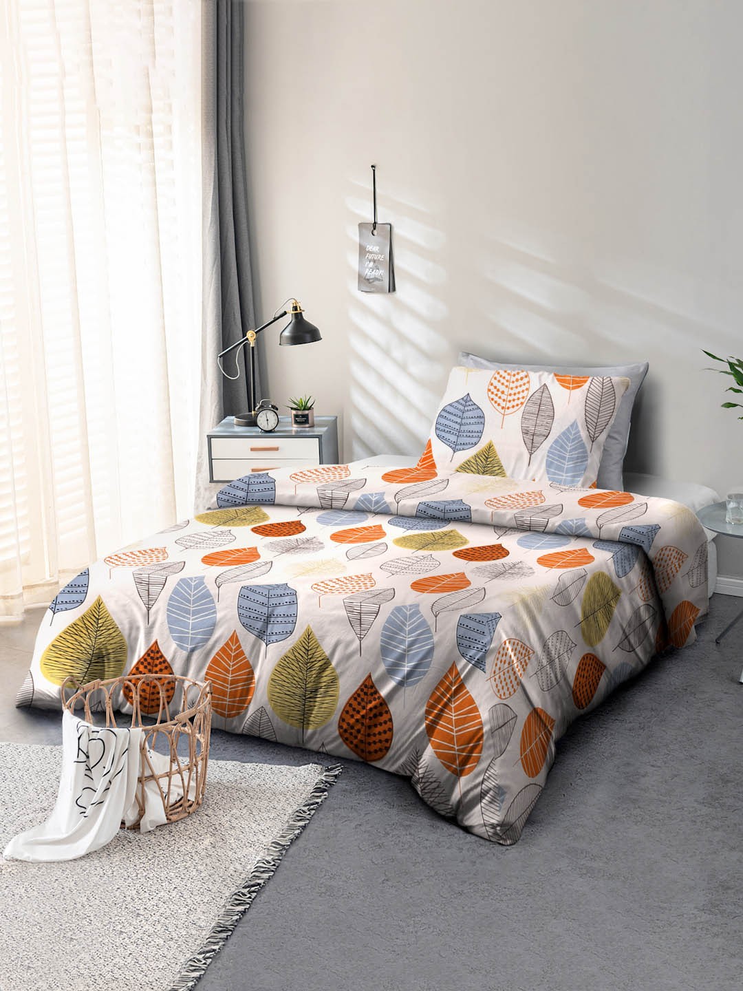 Cortina Cream-Coloured & Orange Floral 104 TC Single Bedsheet with 1 Pillow Covers
