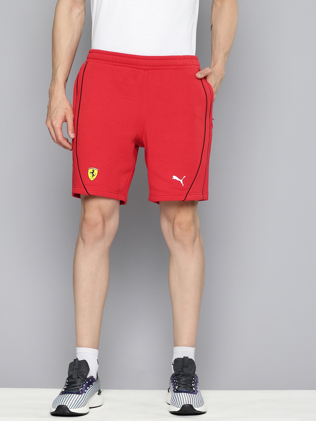 

PUMA Motorsport Men Scuderia Ferrari Race Warmcell Above Knee Shorts, Red