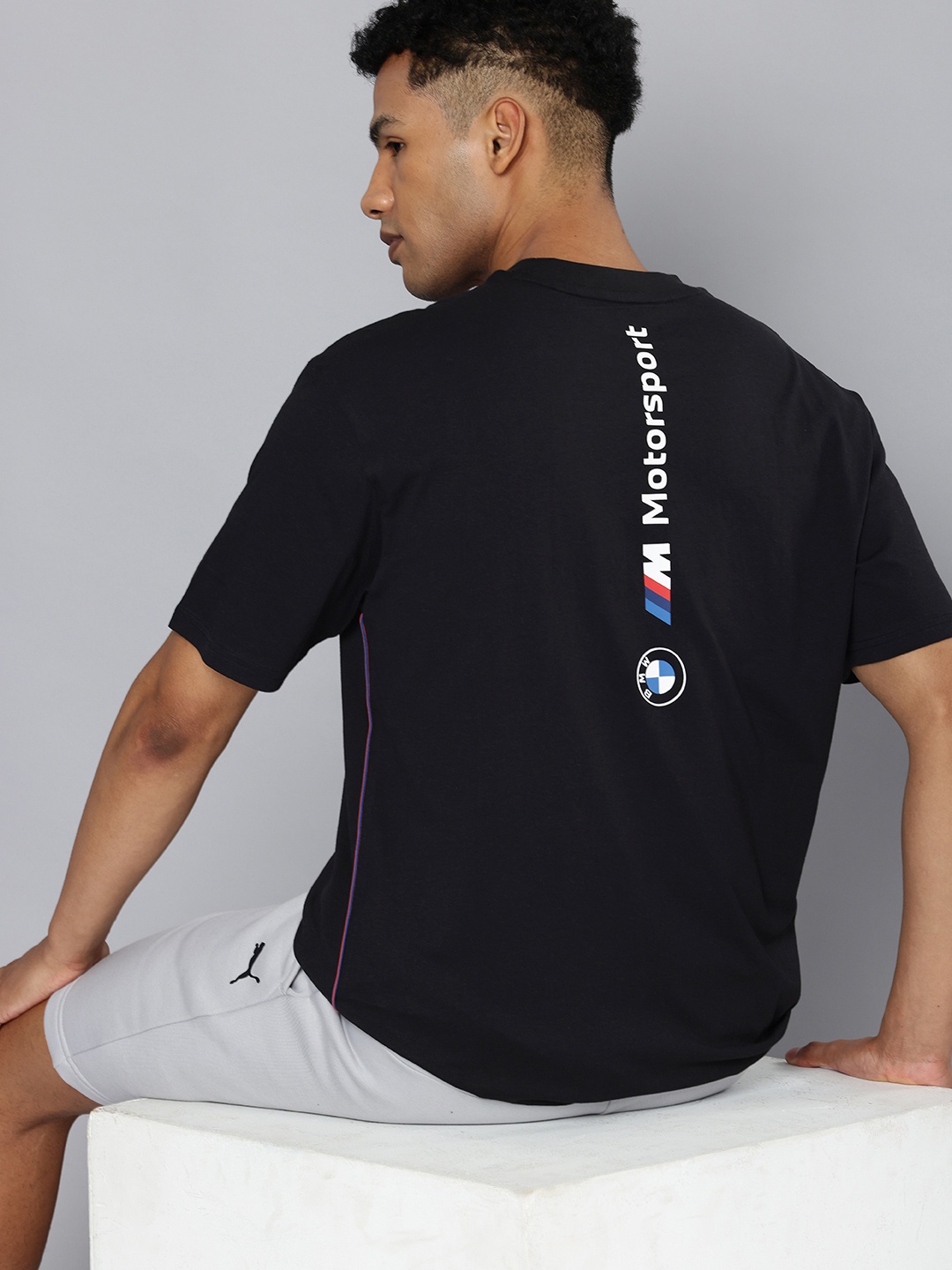 

PUMA Motorsport BMW M Logo Printed Drop-Shoulder Sleeves Relaxed Fit Pure Cotton T-shirt, Black