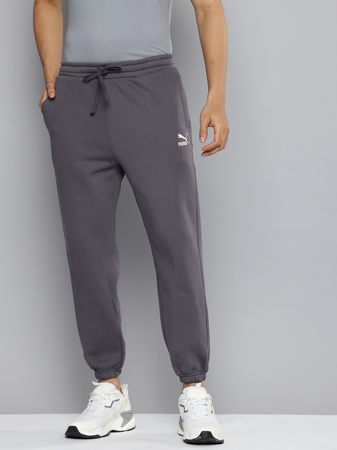 

Puma Men Classics Relaxed Fit Track Pants, Grey