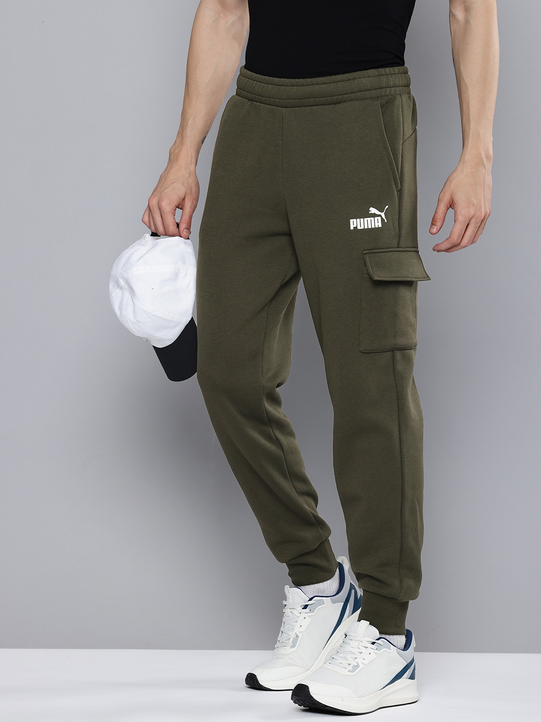 

Puma Men Essentials Regular Fit Joggers, Olive
