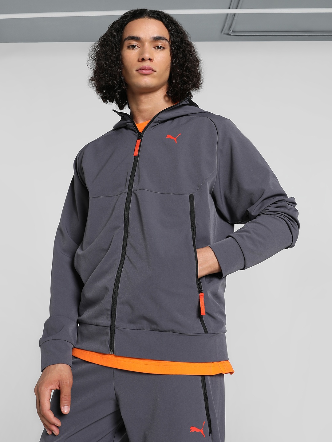 

Puma dryCELL Pumatech Hooded Outdoor Sporty Jacket, Grey