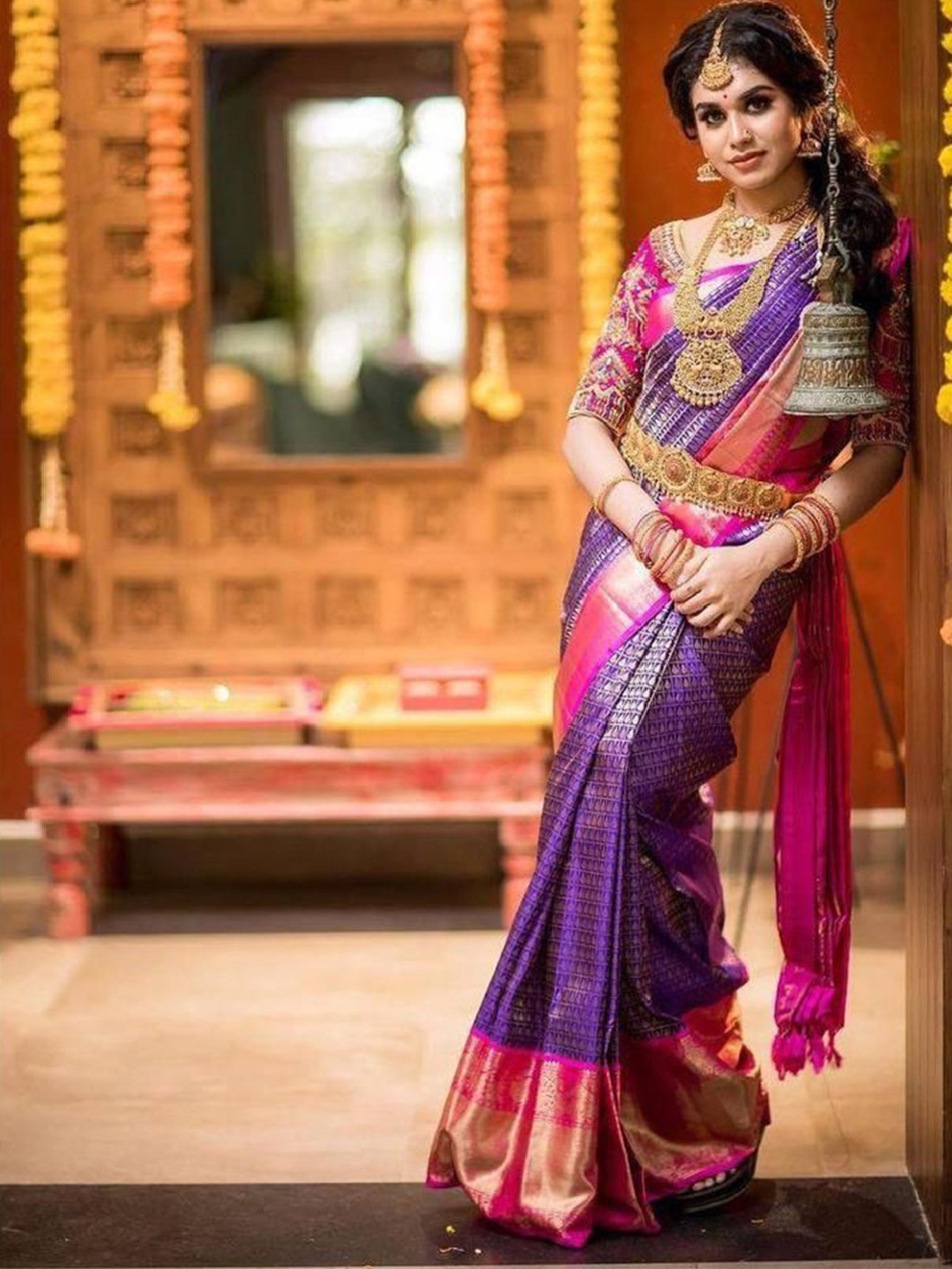 

revika Woven Design Zari Pure Silk Kanjeevaram Saree, Purple