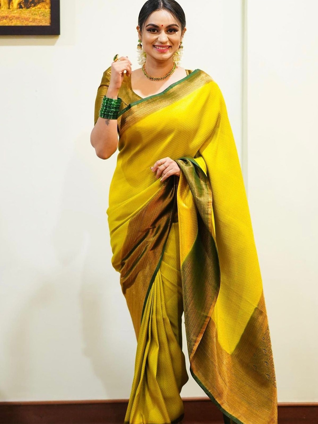 

revika Woven Design Zari Pure Silk Kanjeevaram Saree, Yellow