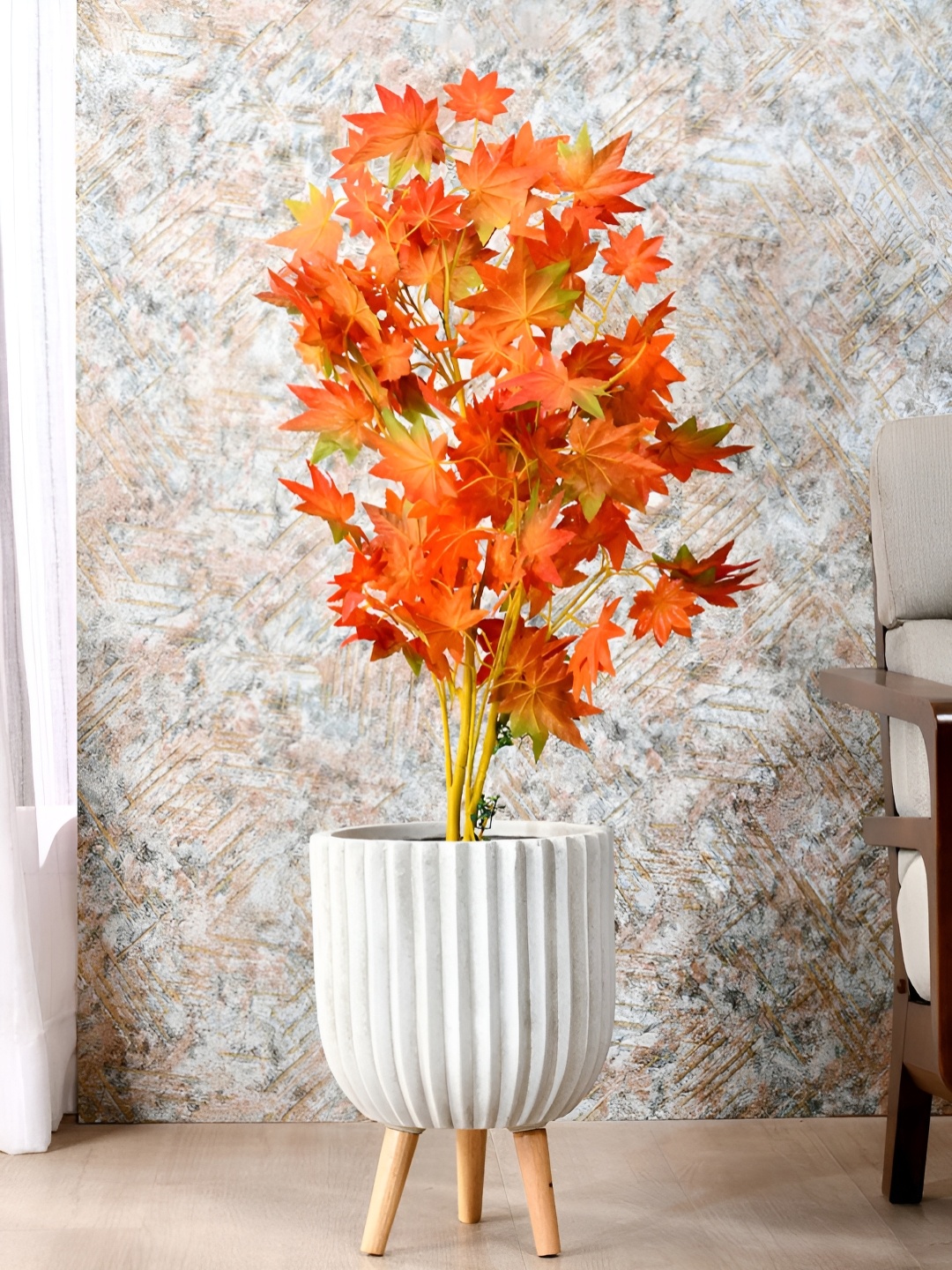 

Athome by Nilkamal White Textured Planters