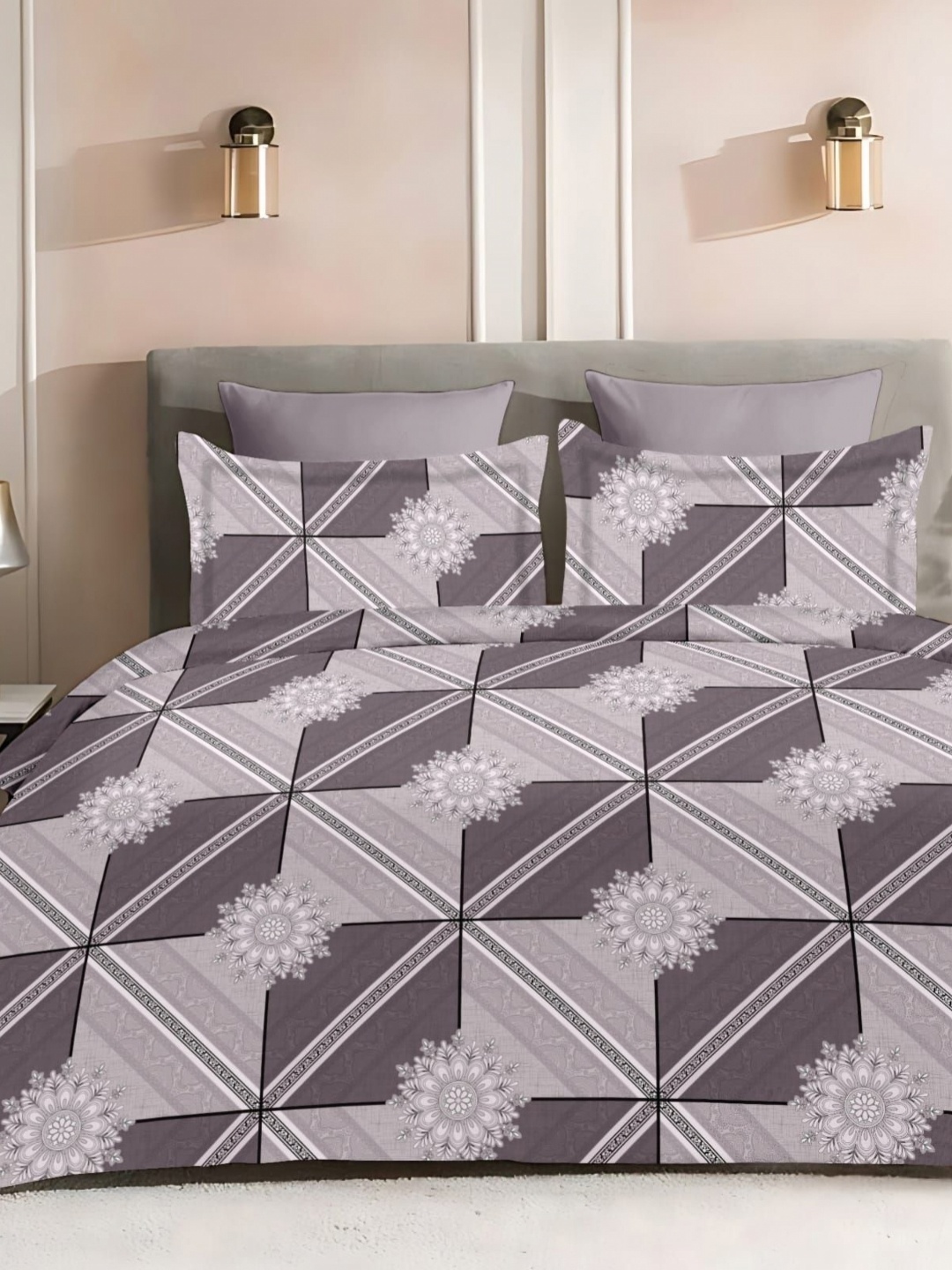 

Laying Style Purple & Grey Floral Polycotton 4 Piece Double King Regular Bedding Set
