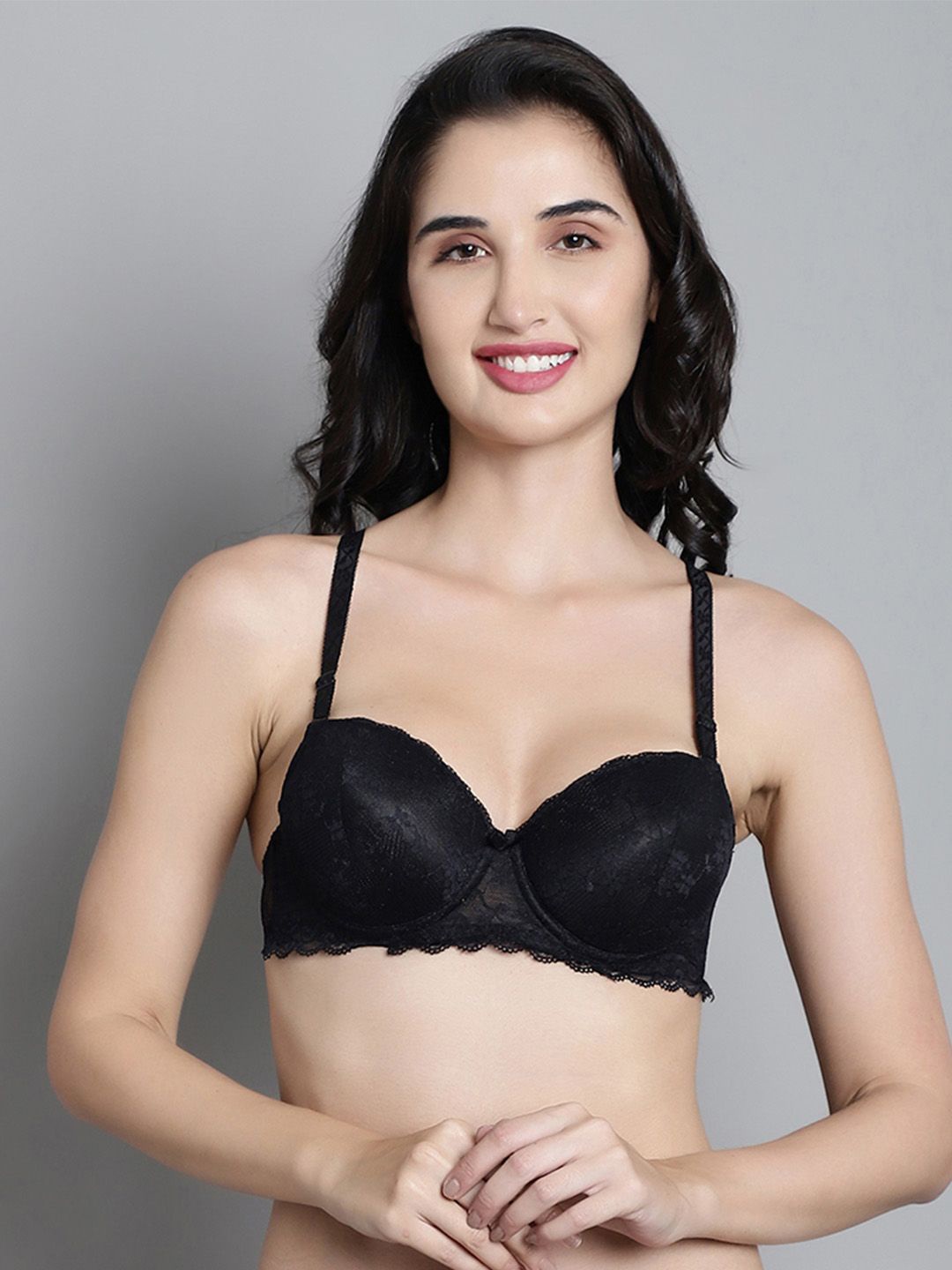 

MAKCLAN Bra Medium Coverage Underwired Lightly Padded, Black