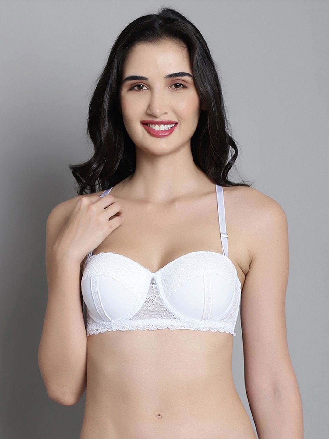 

MAKCLAN Bra Medium Coverage Underwired Lightly Padded, White