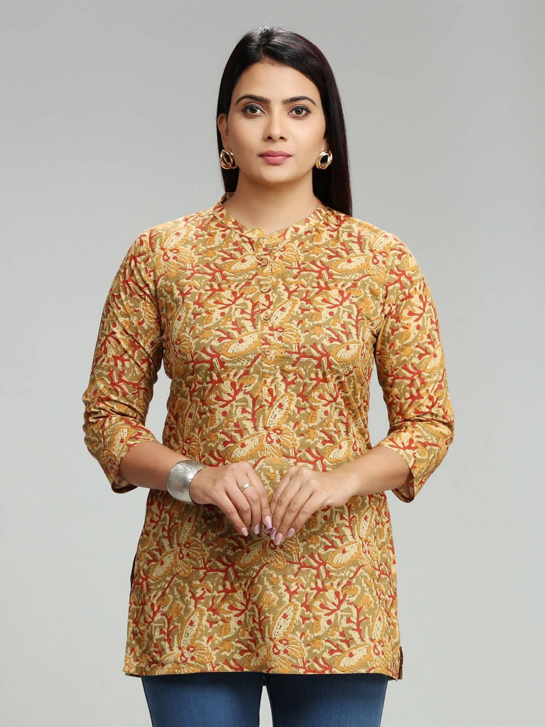 

COTTON CULTURE Floral Printed Pure Cotton Kurti, Beige