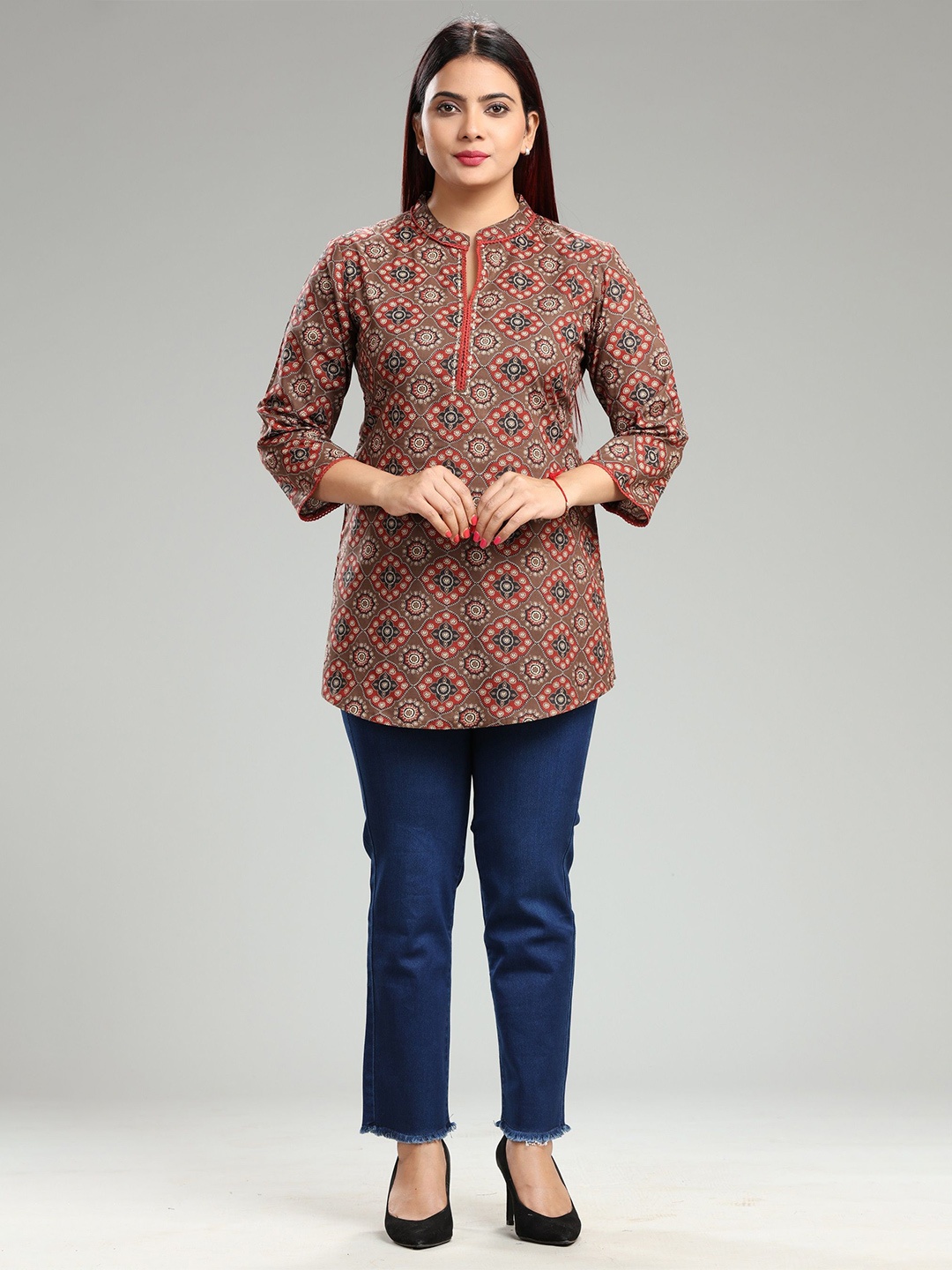 

COTTON CULTURE Floral Printed Pure Cotton Kurti, Brown
