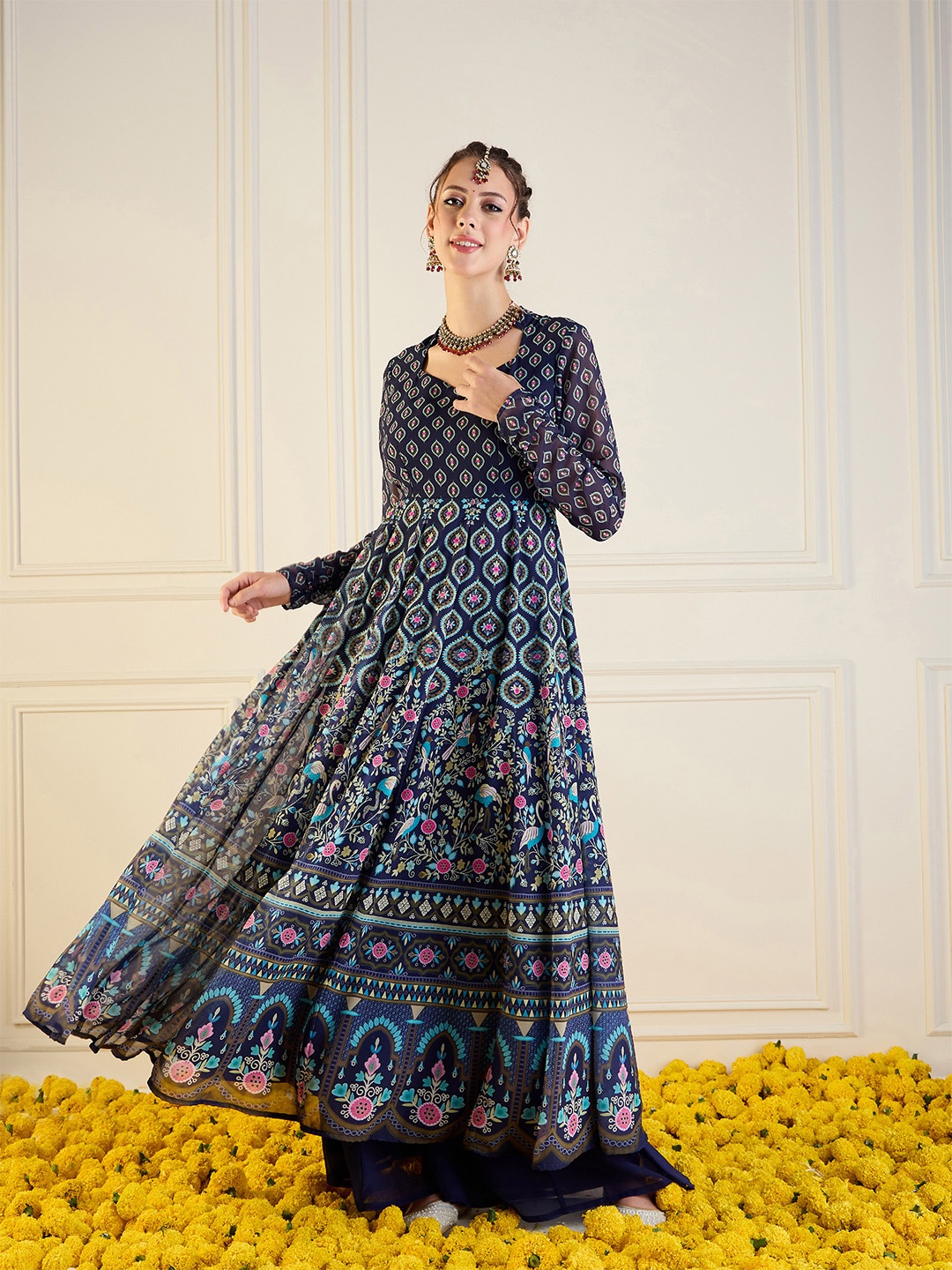 

Shae by SASSAFRAS Women Floral Printed Sequinned Indie Florals Georgette Anarkali Kurta, Navy blue