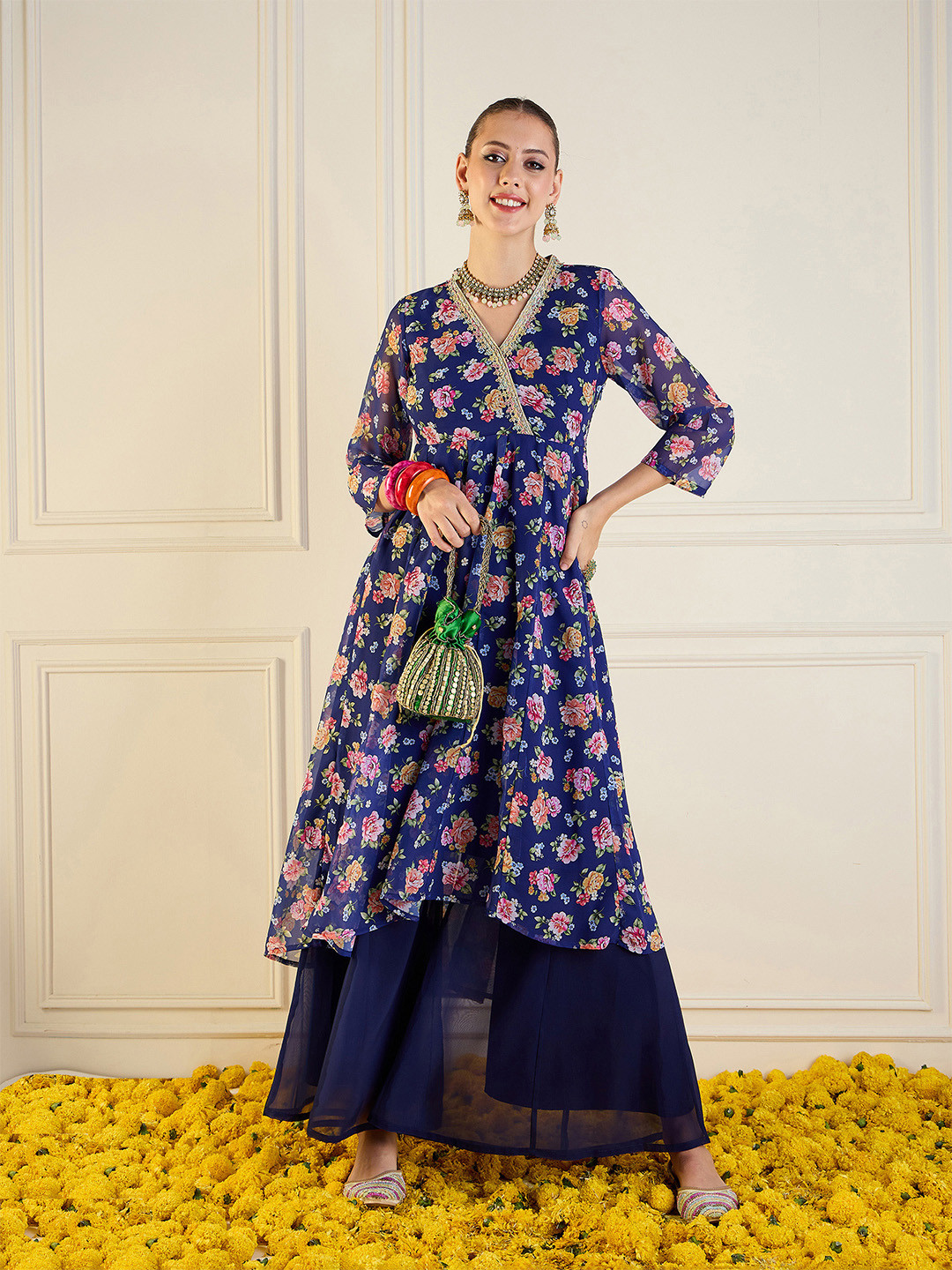 

Shae by SASSAFRAS Women Floral Printed Mirror Work Indie Florals Georgette Kurta, Blue