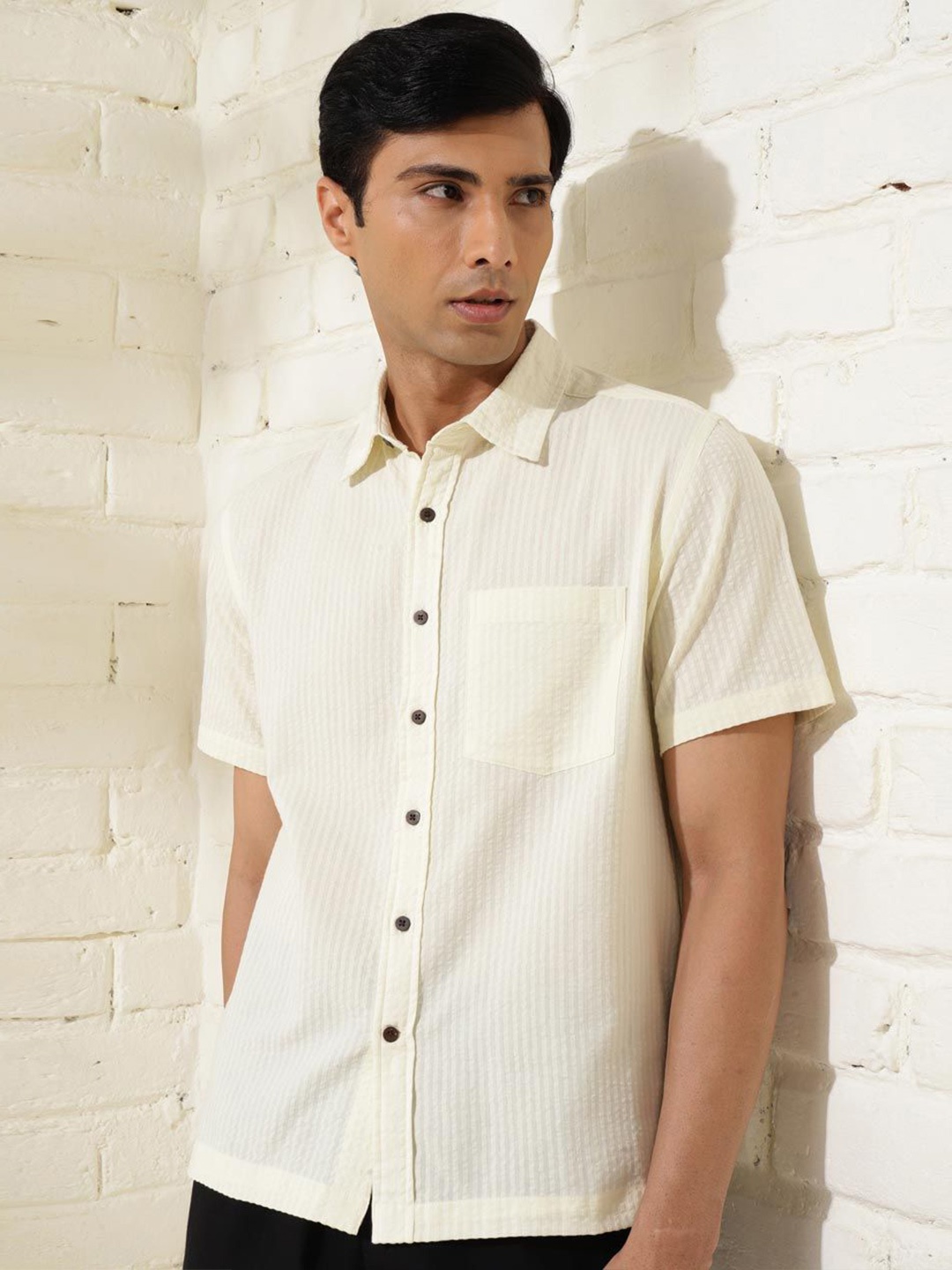 

Fabindia Men Opaque Casual Shirt, Cream