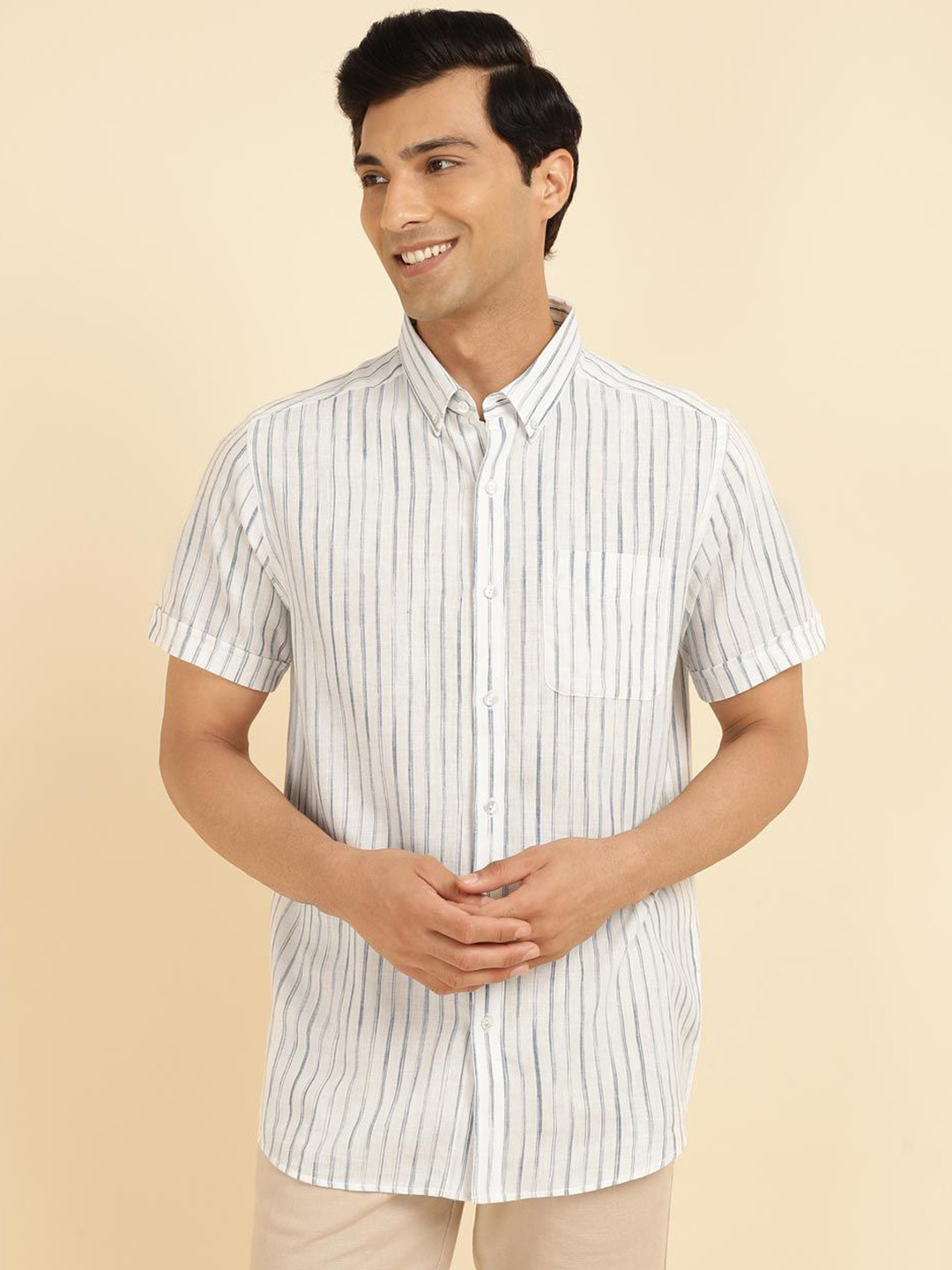 

Fabindia Men Opaque Striped Casual Shirt, White