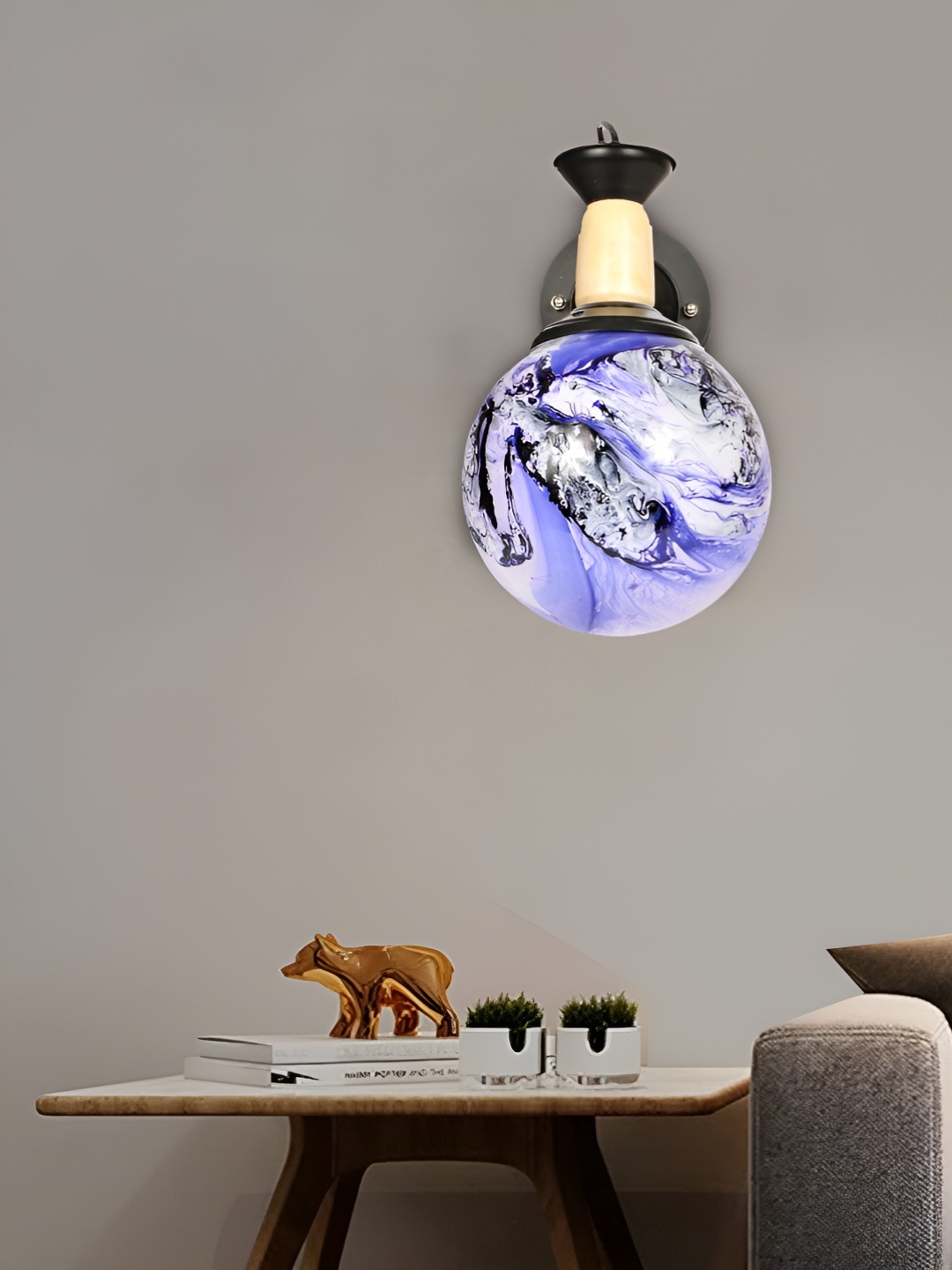 

MFD HOME FURNISHING Blue & Black Glass Traditional Spherical Shaped Wall Lamp