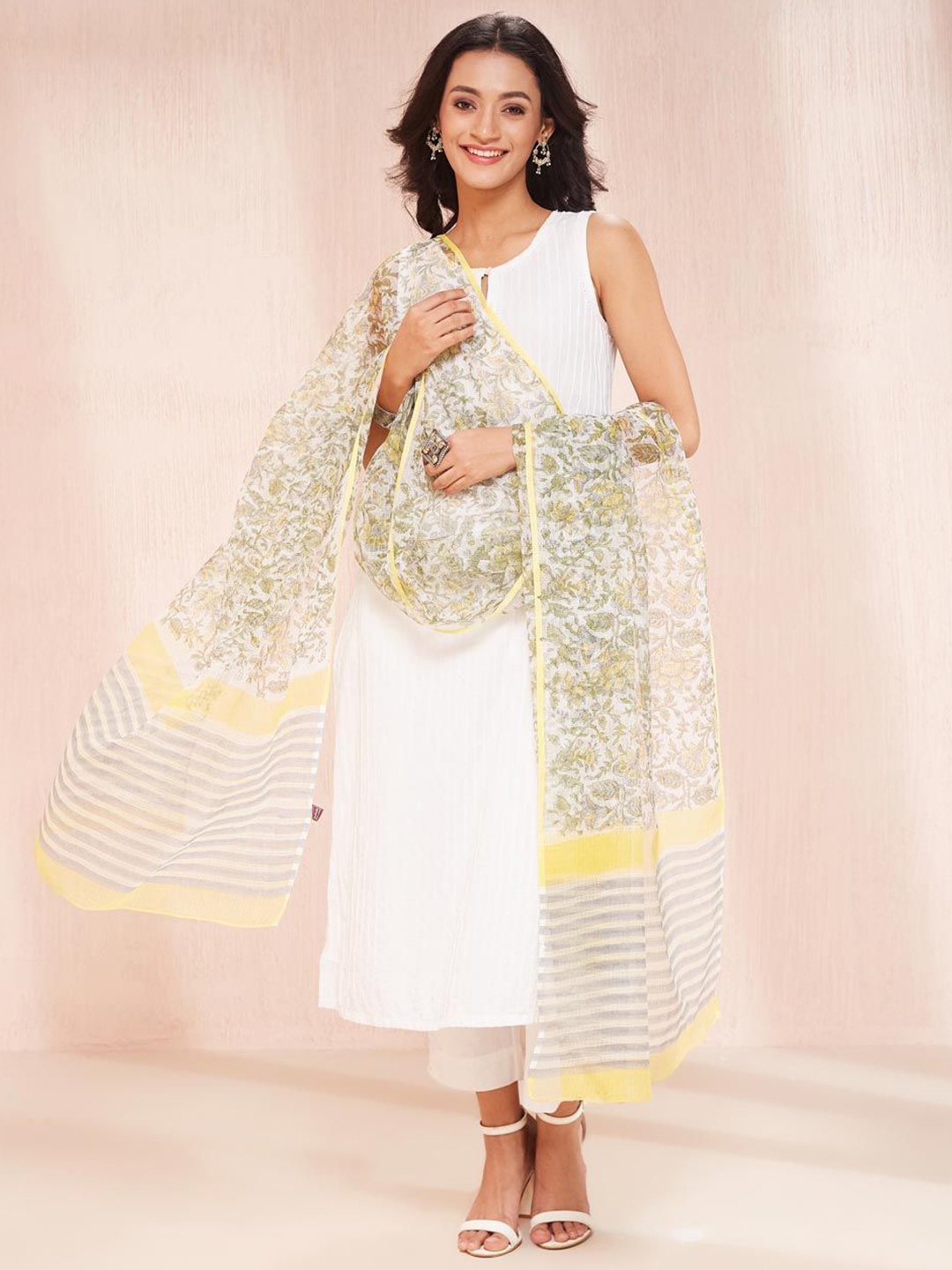 

Fabindia Printed Cotton Silk Dupatta, Yellow