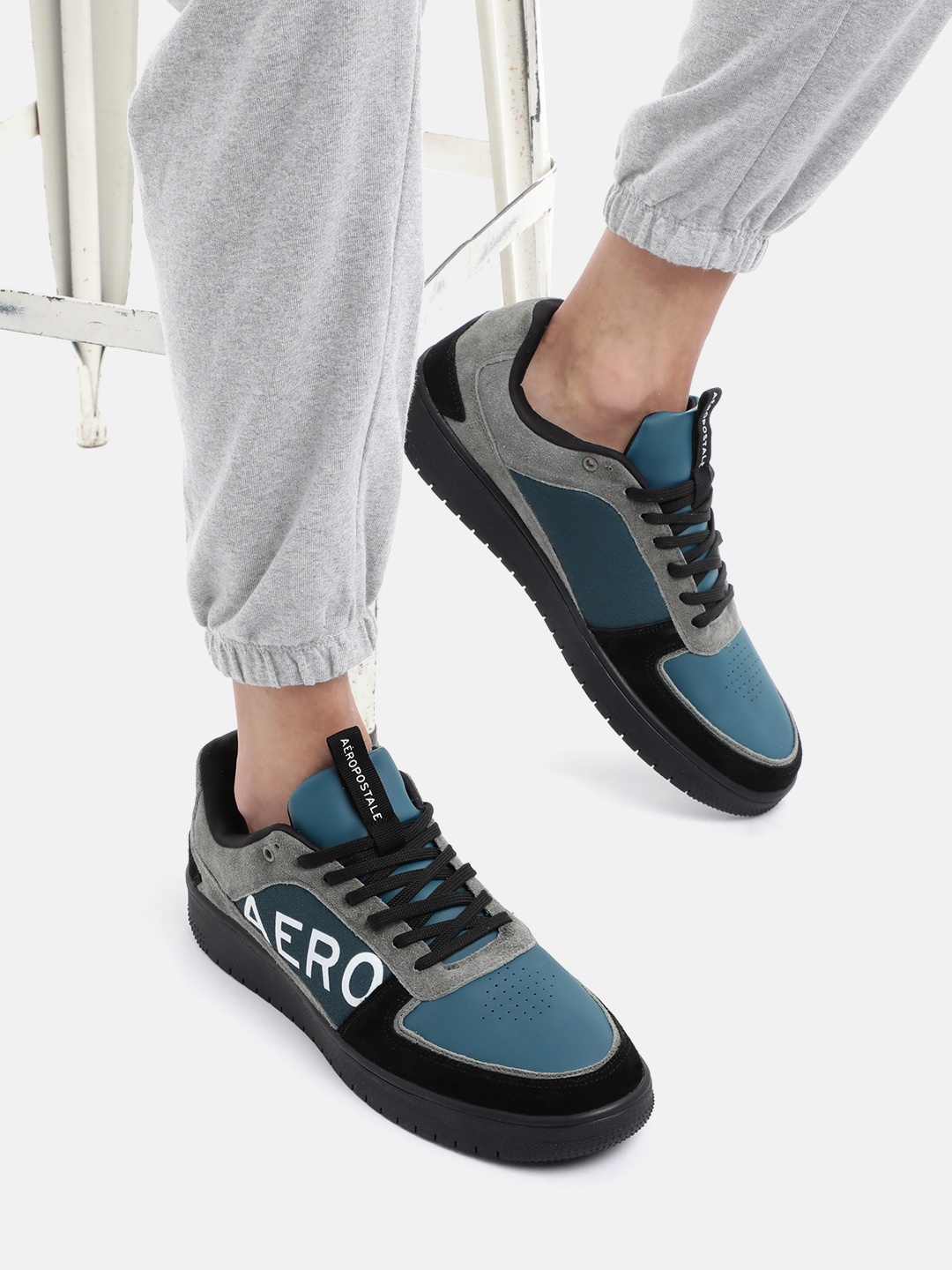 

Aeropostale Men Brand-Logo Printed Everyday Sneakers, Teal