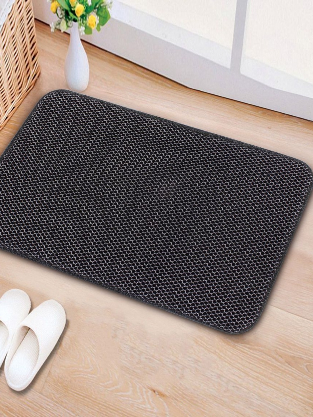 

Freelance Black Self-Designed Anti-Skid Doormat