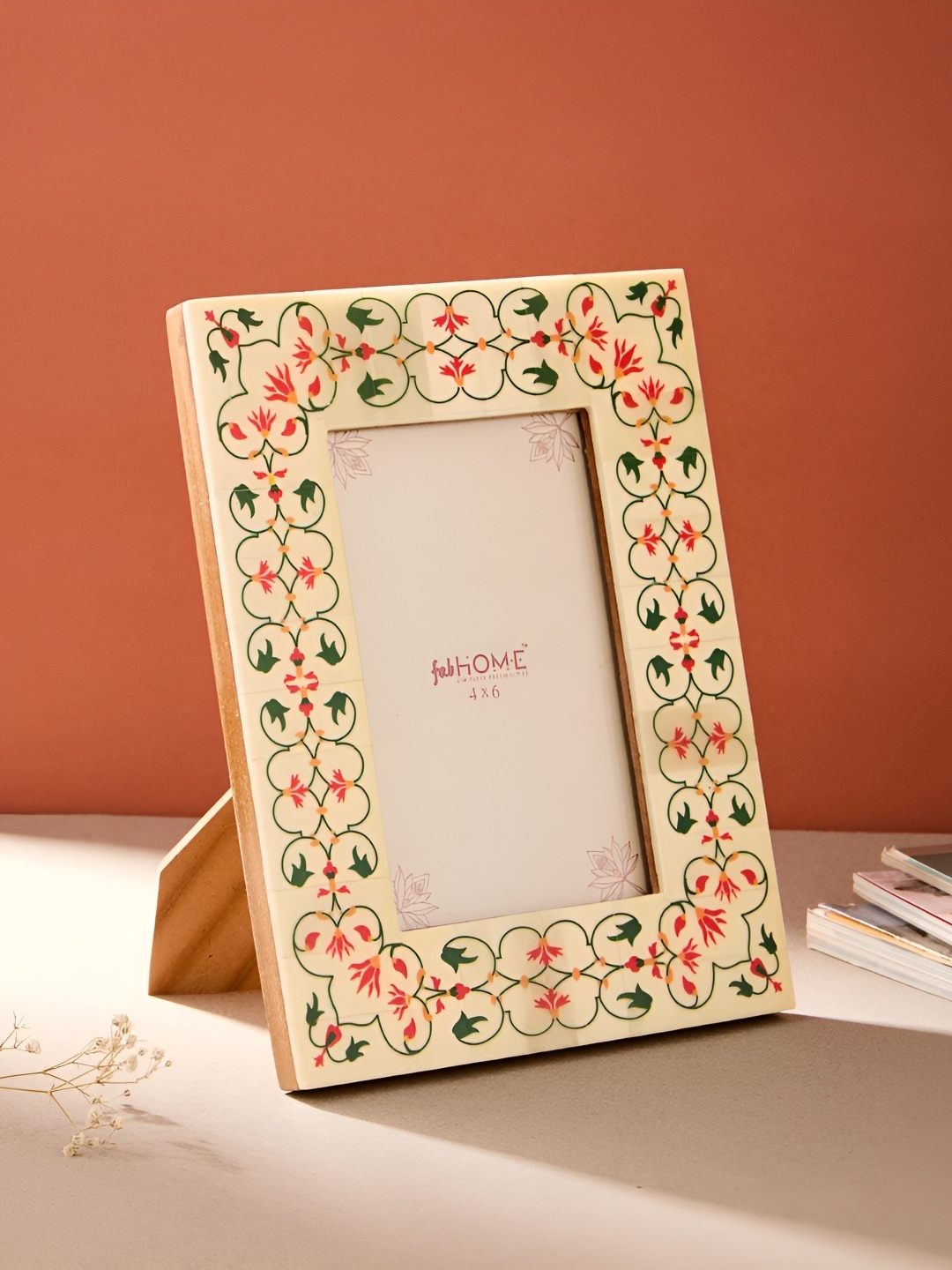 Fabindia White & Green 1 Pieces Wood Table Photo Frames