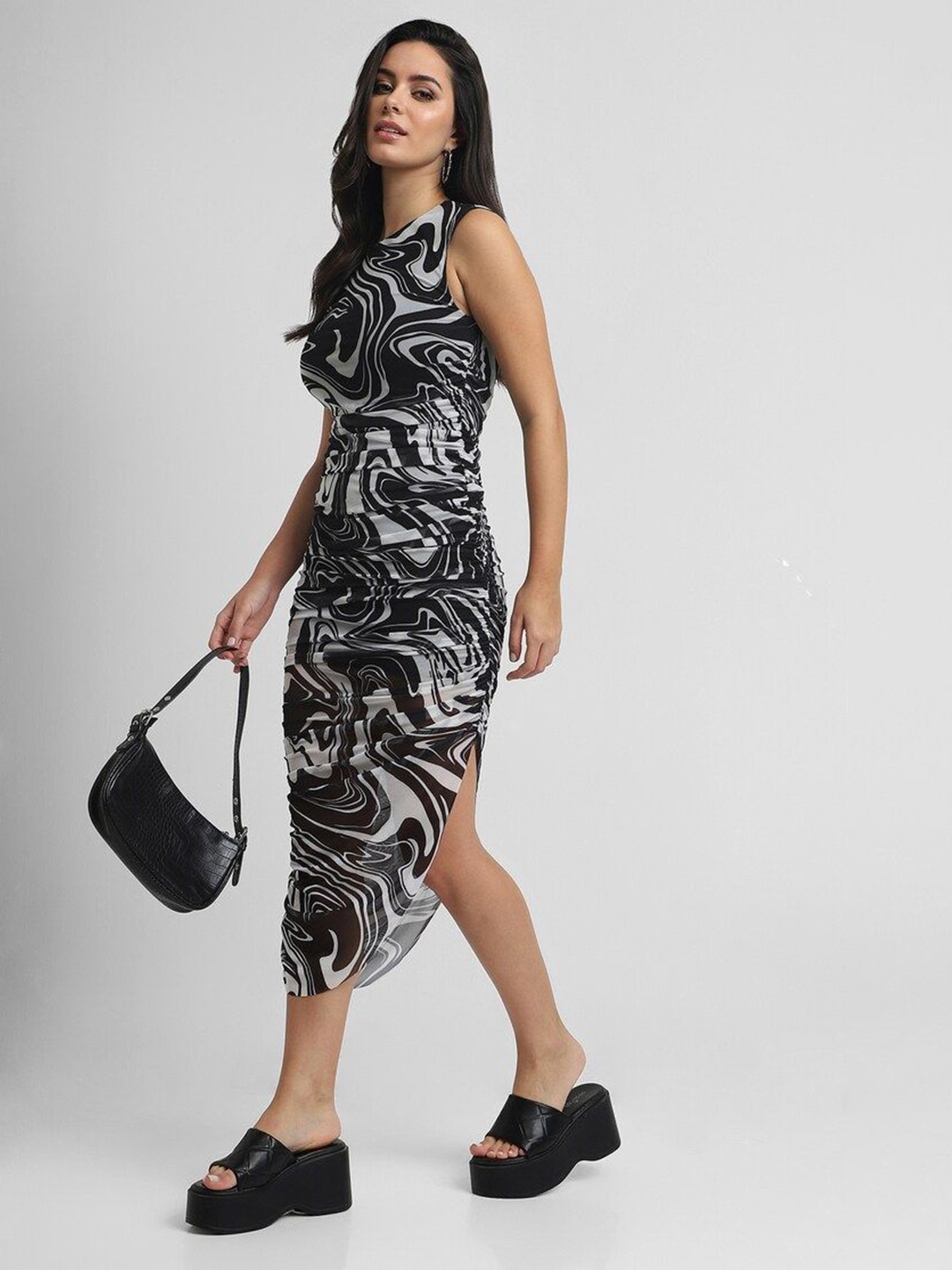 

FOREVER 21 Animal Print Sheath Midi Dress, Black