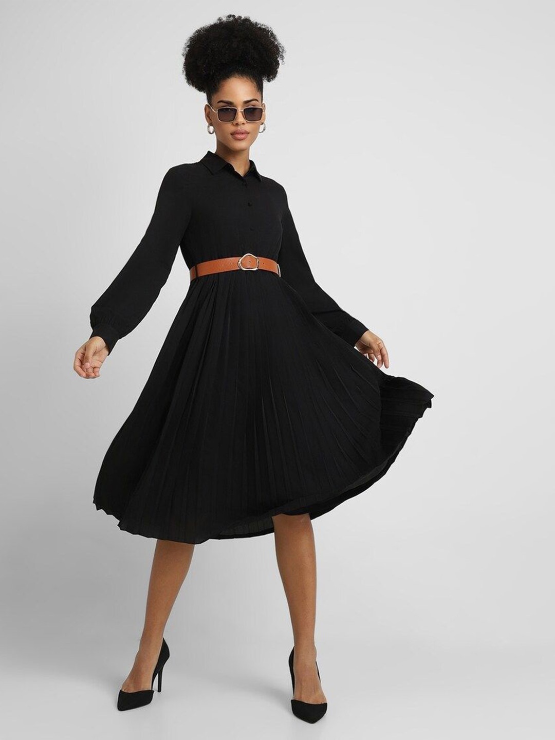 

FOREVER 21 Polka Dot Fit & Flare Midi Dress, Black