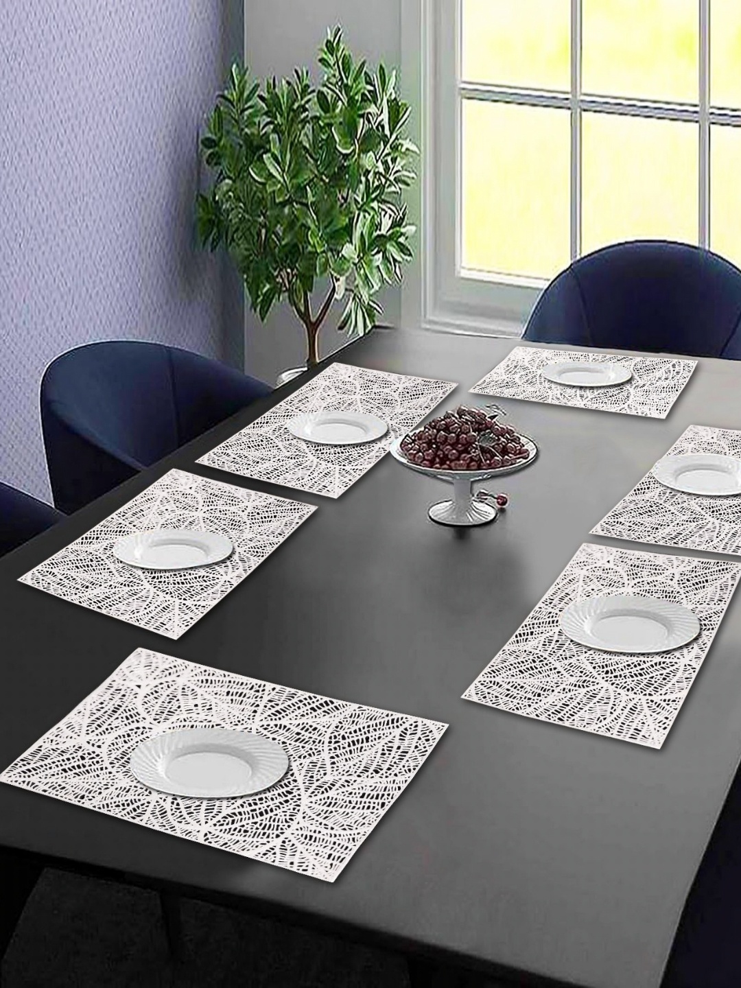 

LooMantha 6-Pcs White Printed Table Placemats