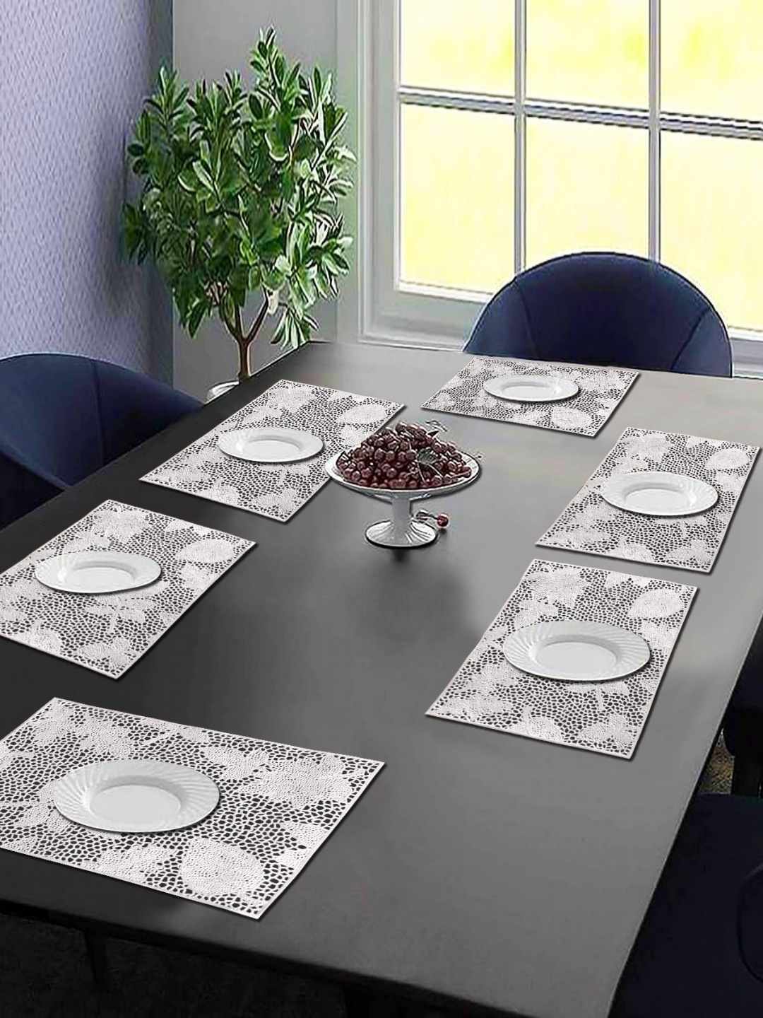 

LooMantha 6Pcs Geometric Table Placemats, Silver