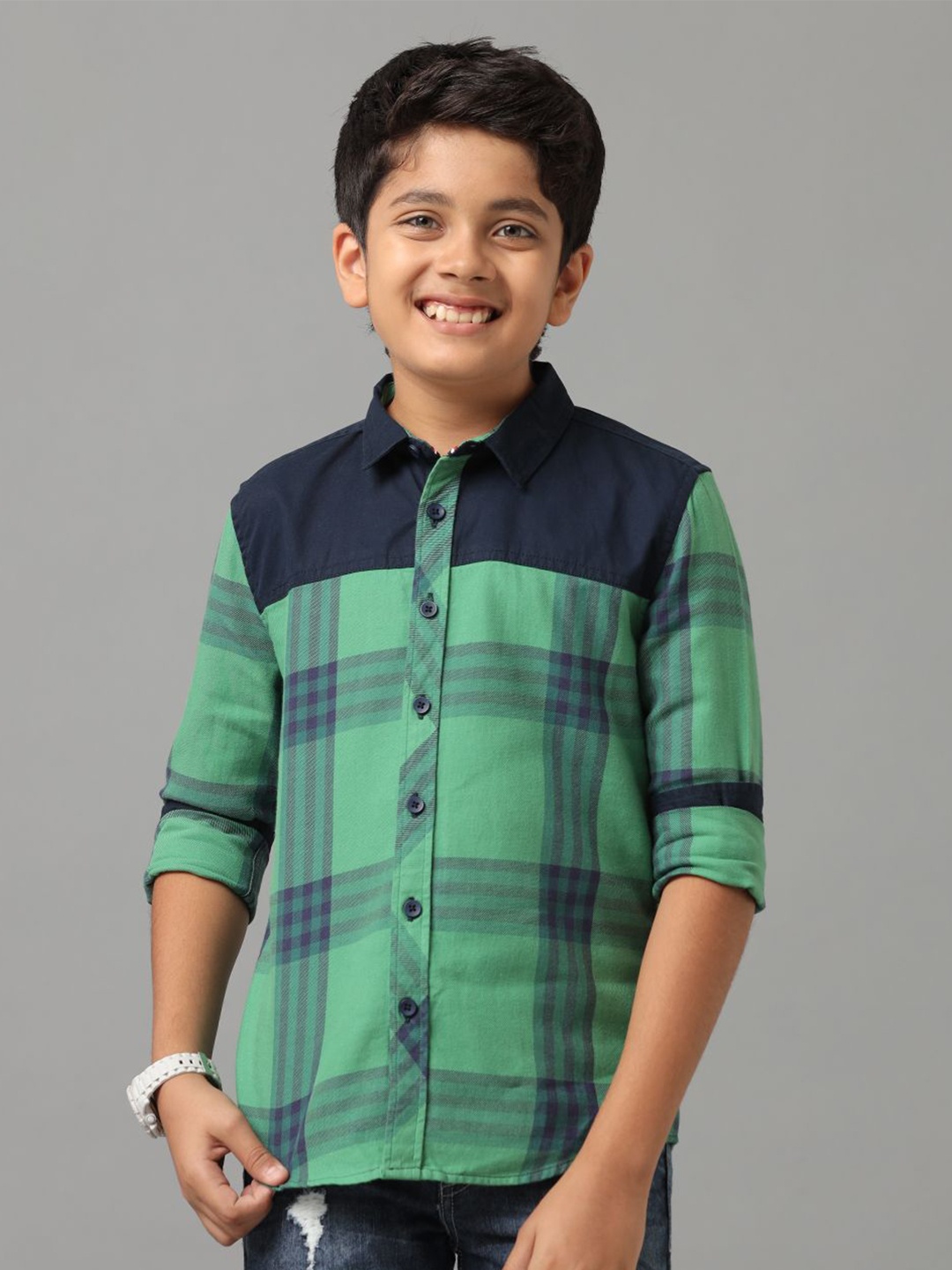 

UNDER FOURTEEN ONLY Boys Tartan Checks Opaque Checked Casual Shirt, Green