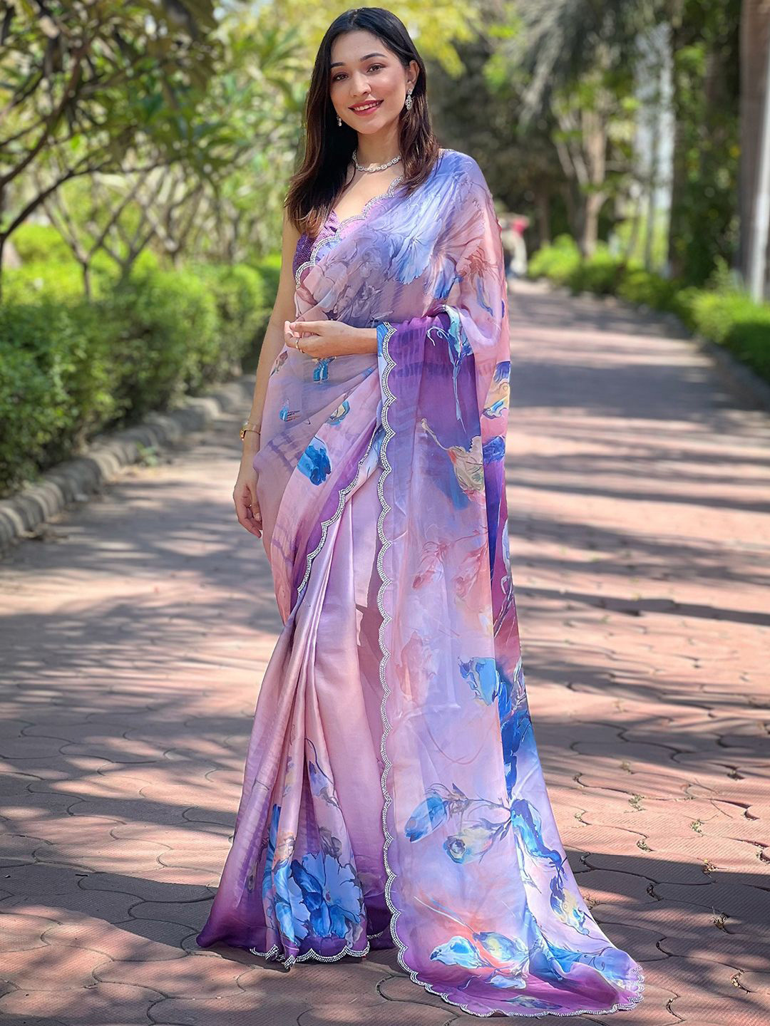 

PATLIPALLU Floral Beads and Stones Satin Saree, Lavender