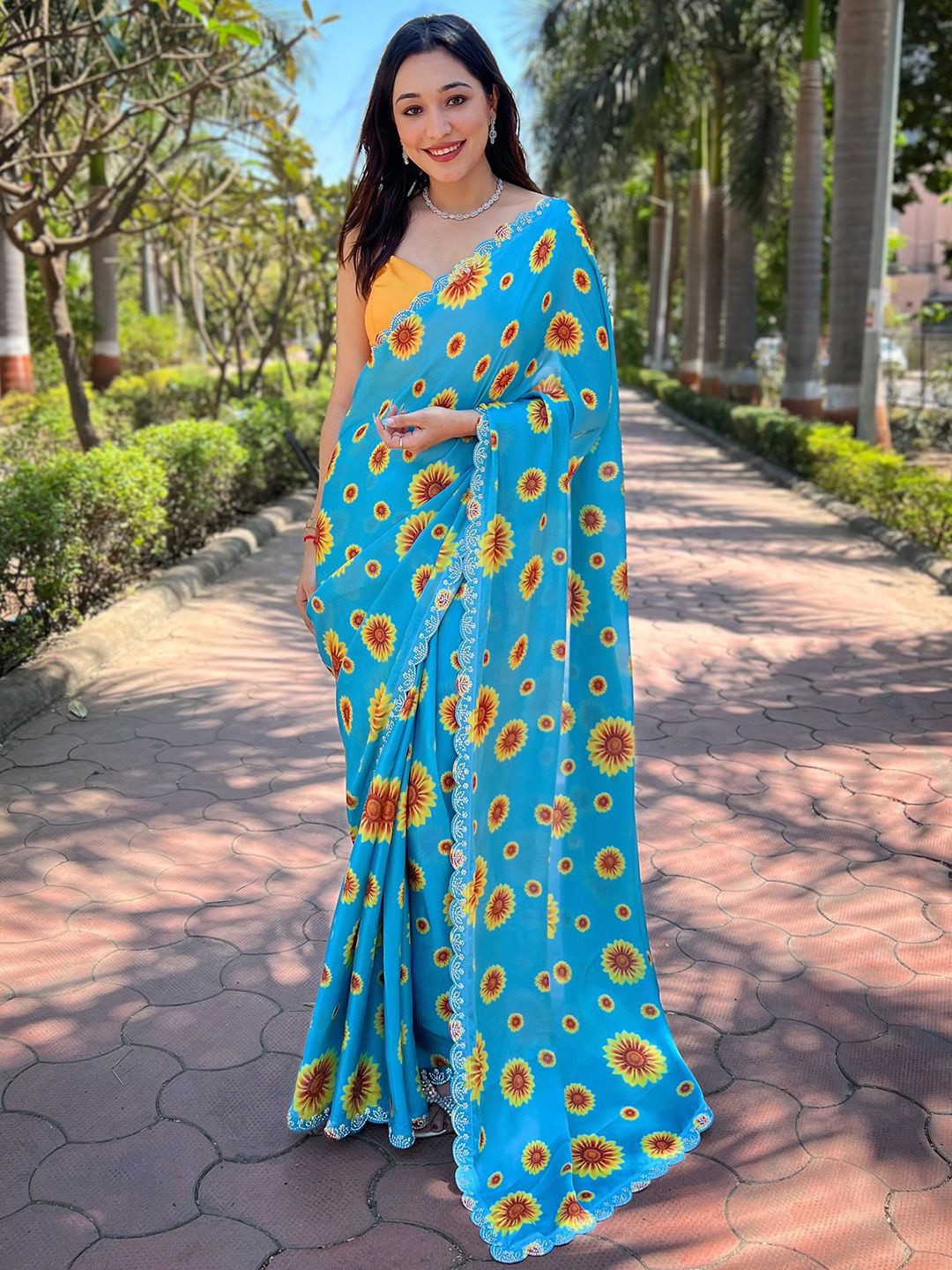 

PATLIPALLU Floral Beads and Stones Satin Saree, Blue