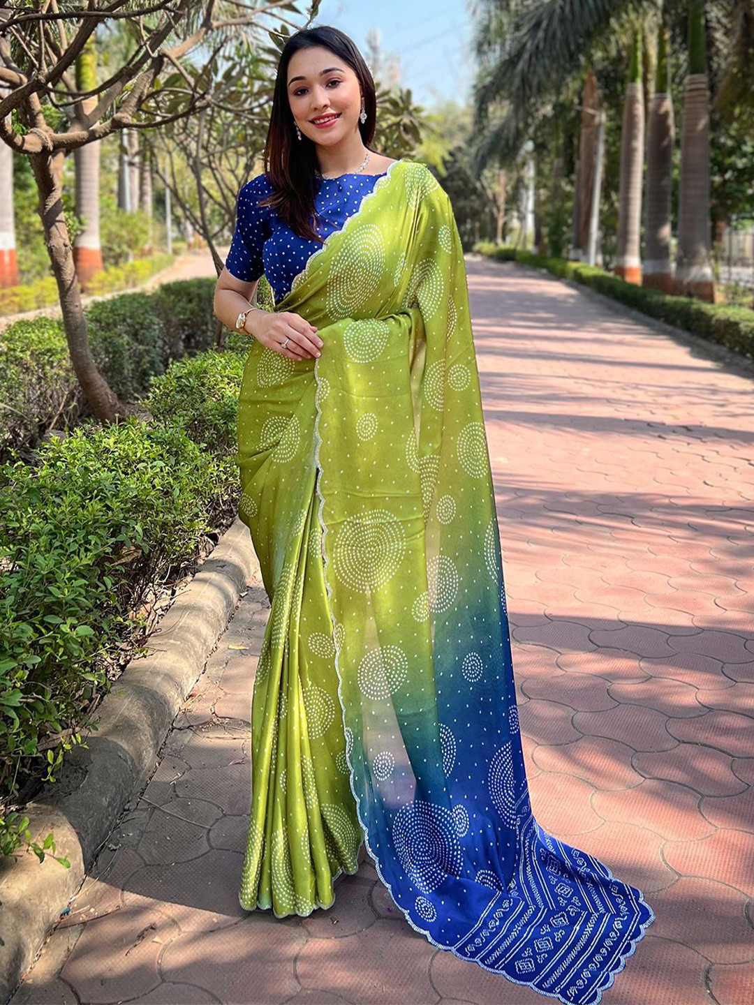 

PATLIPALLU Bandhani Beads and Stones Satin Saree, Yellow