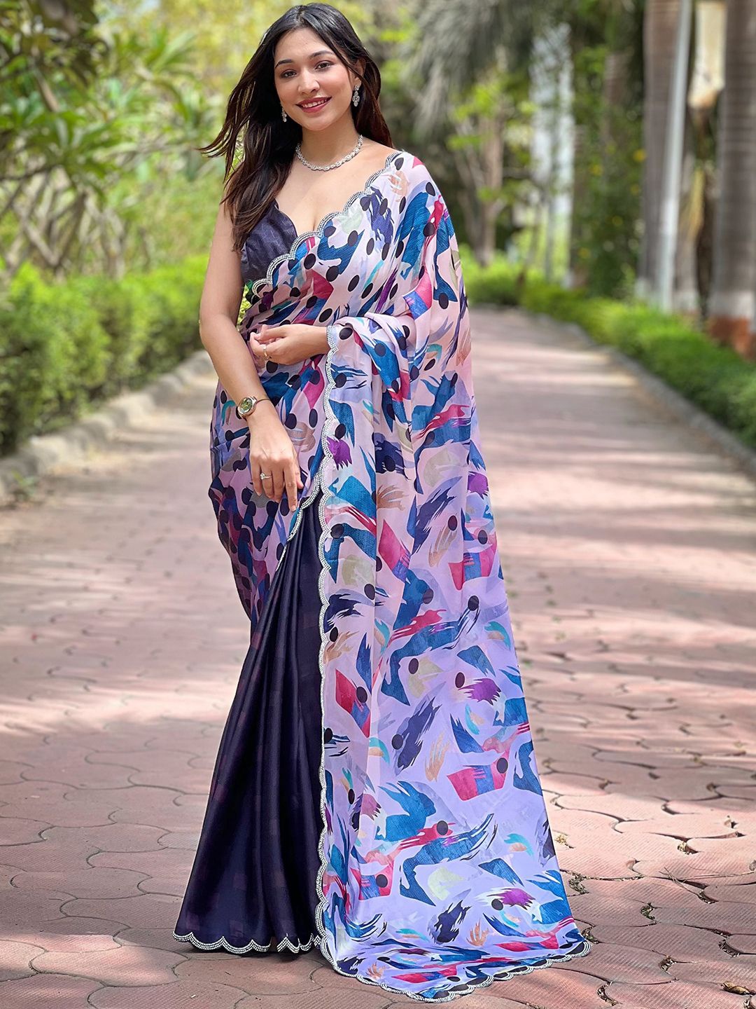 

PATLIPALLU Polka Dot Beads and Stones Satin Saree, Navy blue