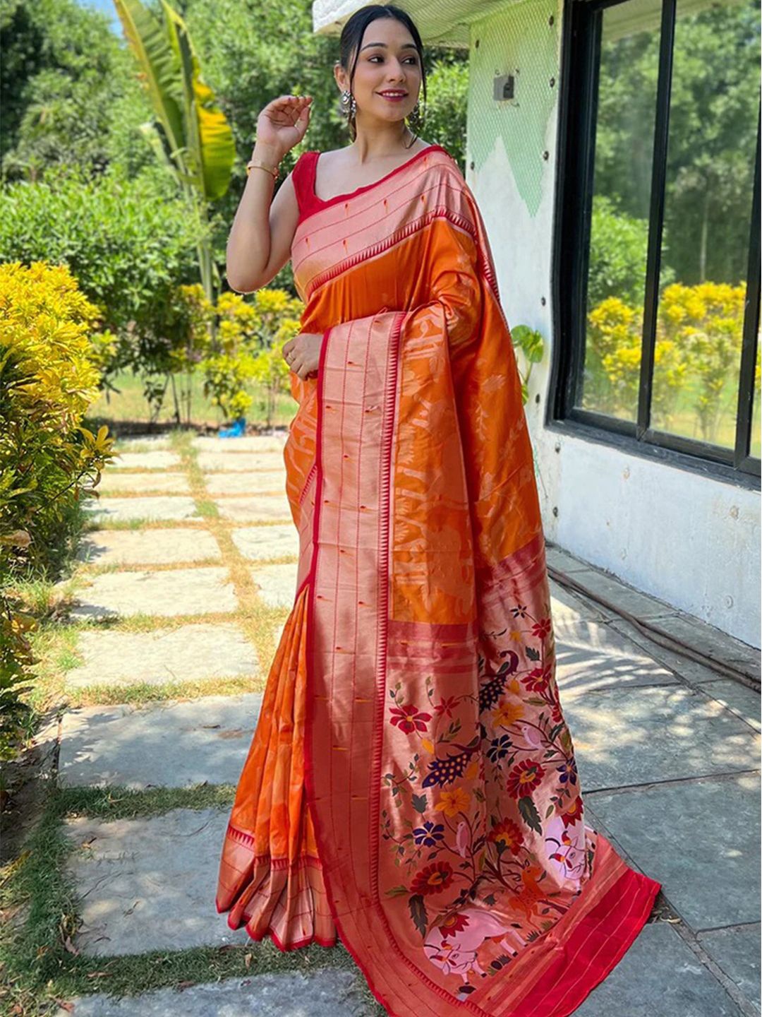 

PATLIPALLU Woven Design Zari Art Silk Banarasi Saree, Orange