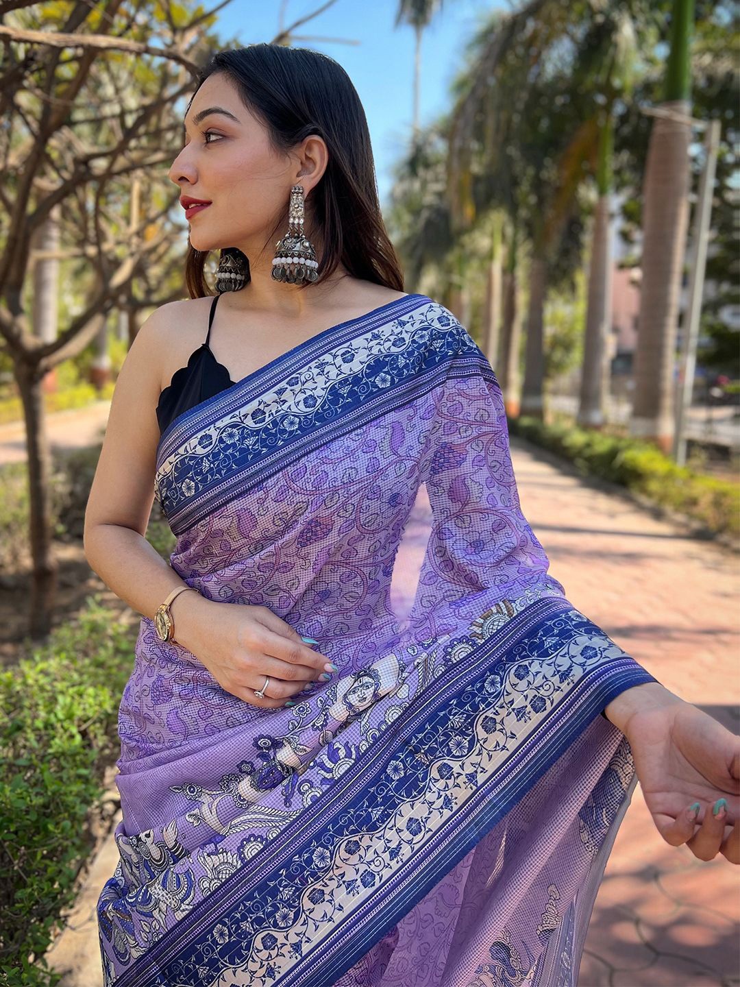 

PATLIPALLU Ethnic Motifs Art Silk Saree, Purple