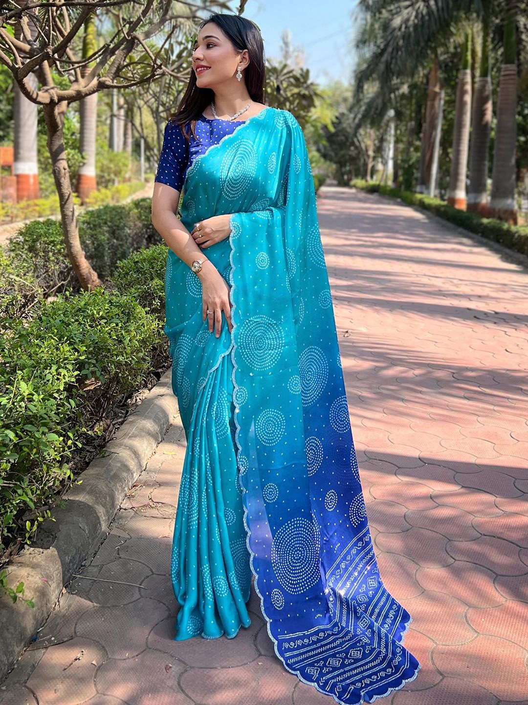 

PATLIPALLU Bandhani Beads and Stones Satin Saree, Blue