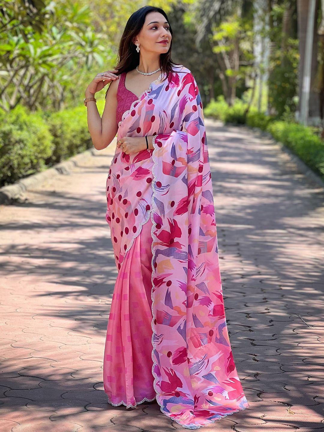 

PATLIPALLU Polka Dot Beads and Stones Satin Saree, Pink