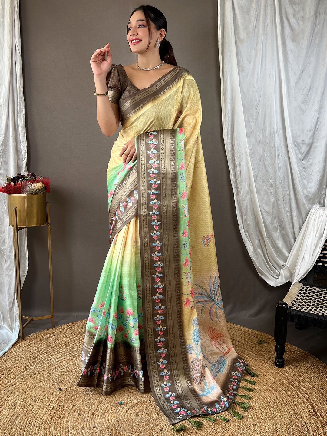 

PATLIPALLU Kalamkari Zari Art Silk Kota Saree, Beige