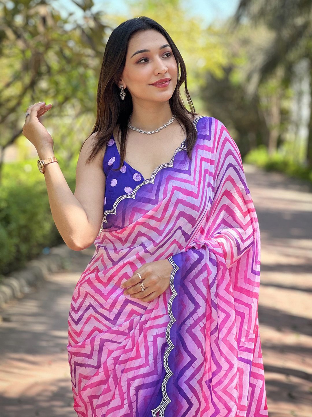 

PATLIPALLU Beads and Stones Satin Saree, Pink