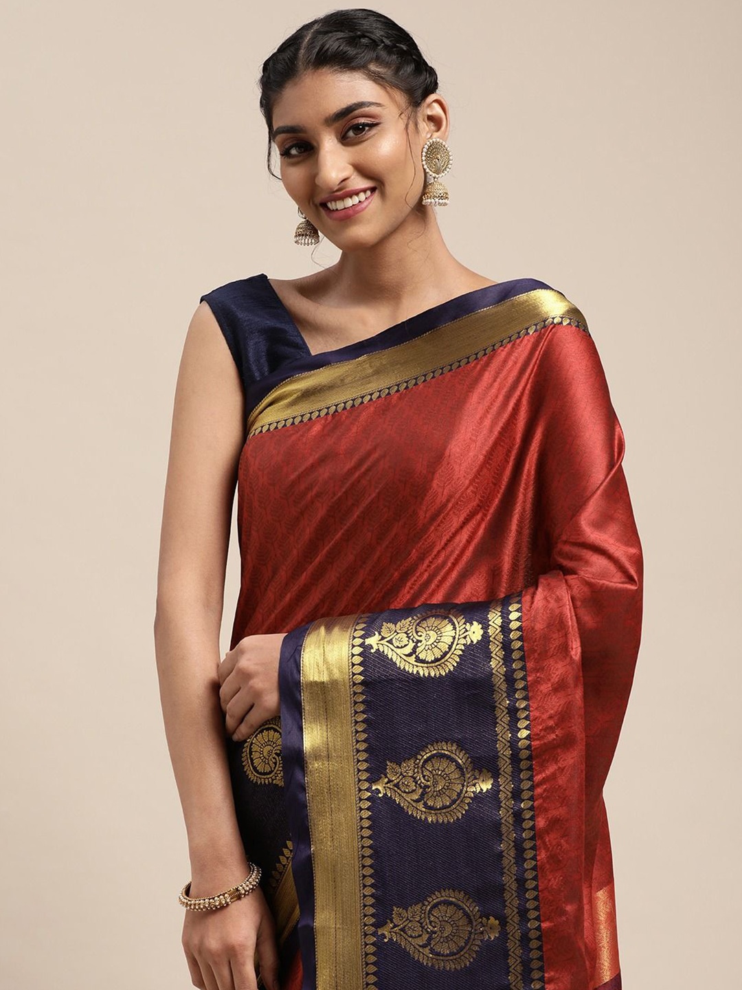 

VASTRANAND Woven Design Zari Silk Blend Banarasi Saree, Maroon