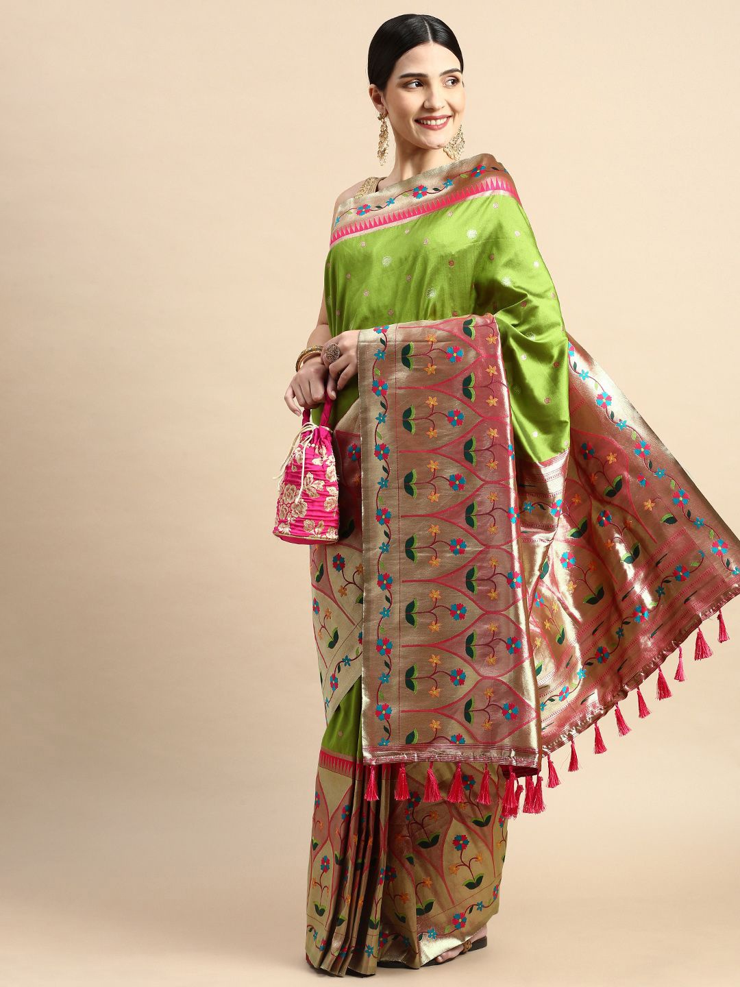 

VASTRANAND Woven Design Zari Silk Blend Banarasi Saree, Olive