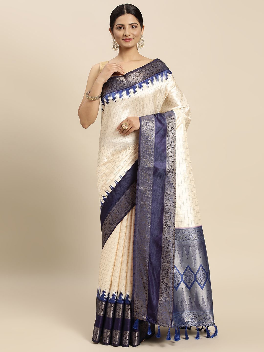 

VASTRANAND Checked Zari Silk Blend Banarasi Saree, White