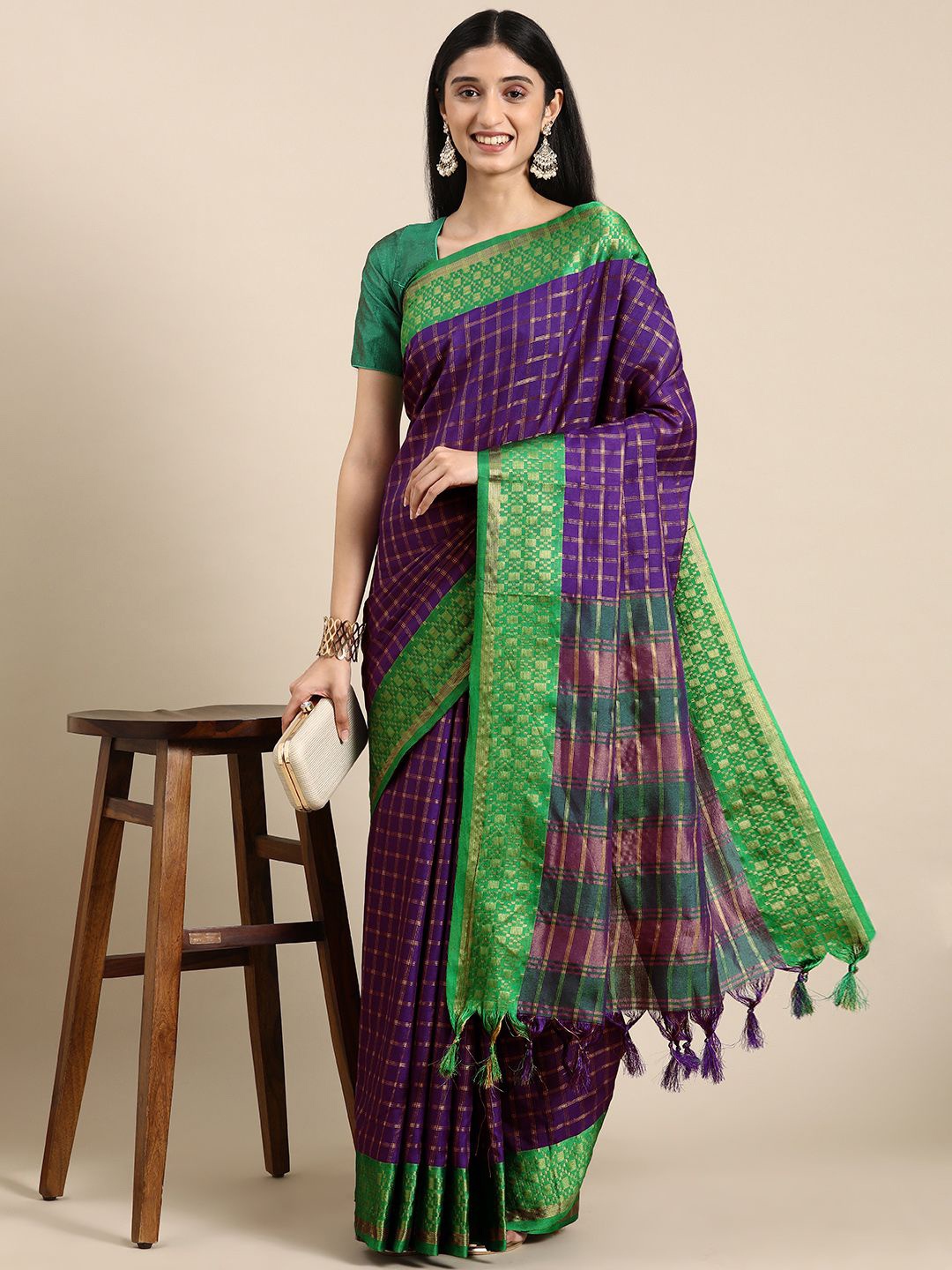

VASTRANAND Checked Zari Art Silk Banarasi Saree, Purple