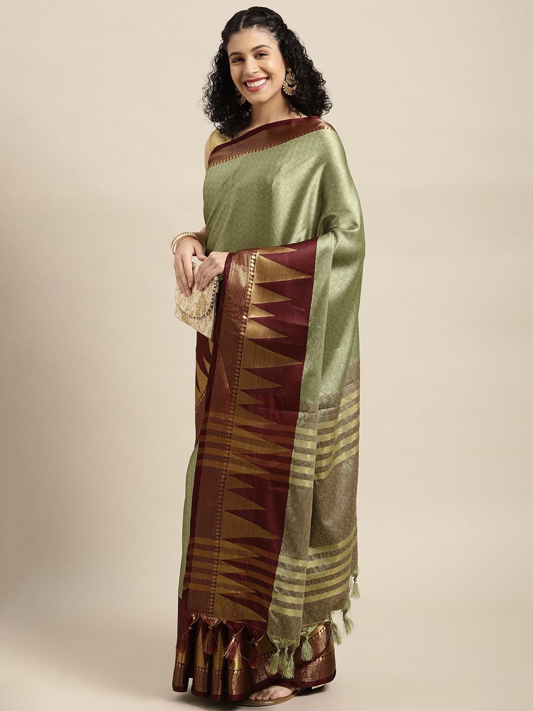 

VASTRANAND Zari Silk Blend Banarasi Saree, Olive