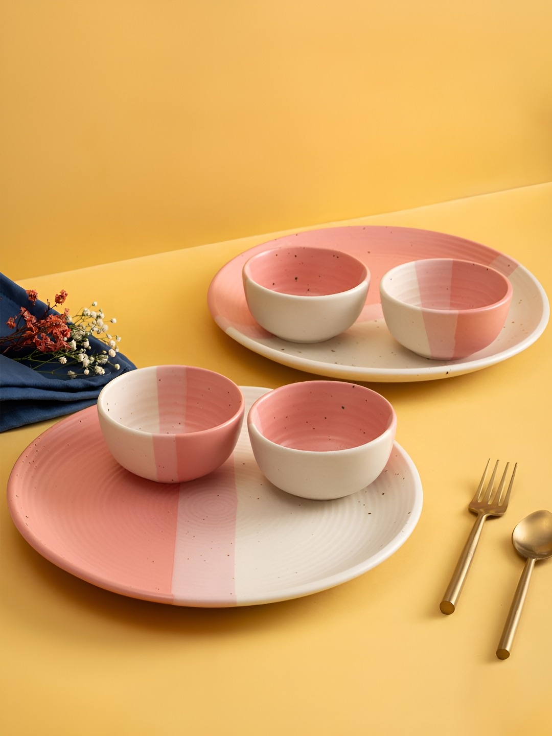 

URBAN SPACE 6Pcs Pink & White Textured Ceramic Matt Dinner Set