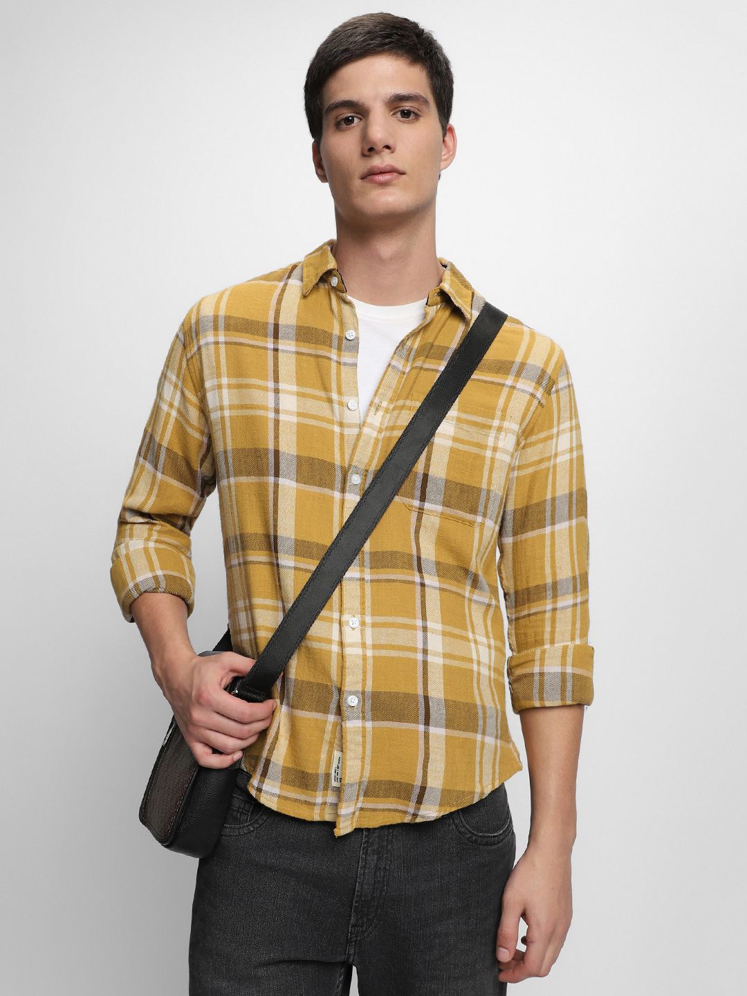 

Dennis Lingo Men Tartan Checks Opaque Checked Casual Shirt, Yellow